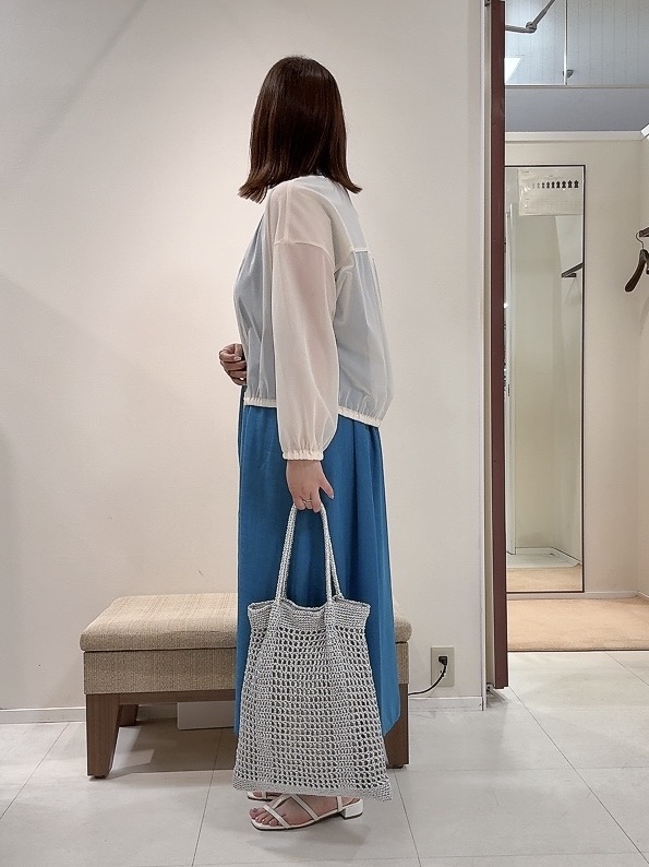 YUIさんの「UNTITLED｜【秋羽織り/ジップ】トリコットシアーブラウス」を使ったコーディネート