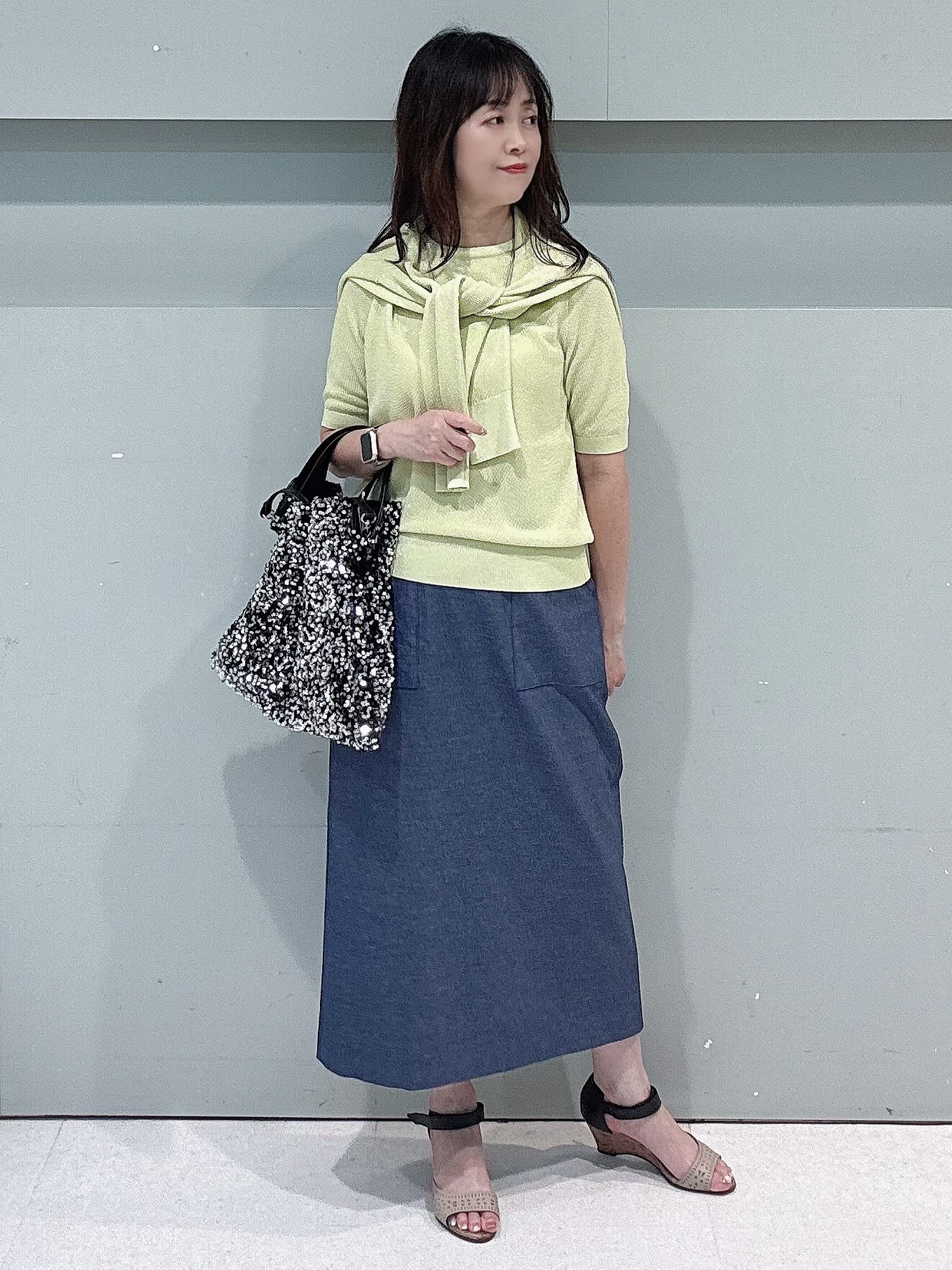 makiさんの「UNTITLED｜◆【アンサンブル可】ラメ混クルーネックカーディガン」を使ったコーディネート