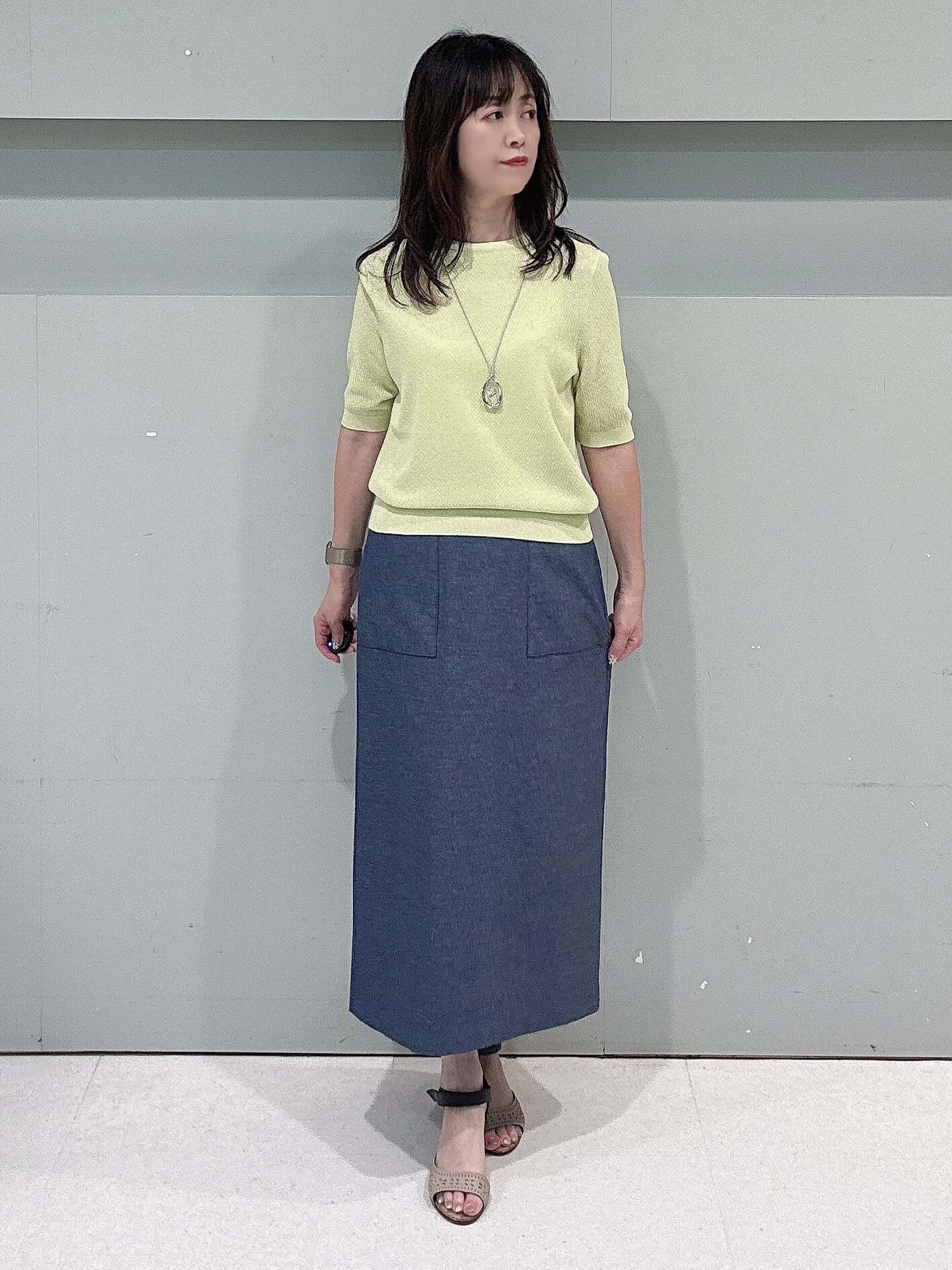 makiさんの「UNTITLED｜◆【アンサンブル可】ラメ混クルーネックカーディガン」を使ったコーディネート