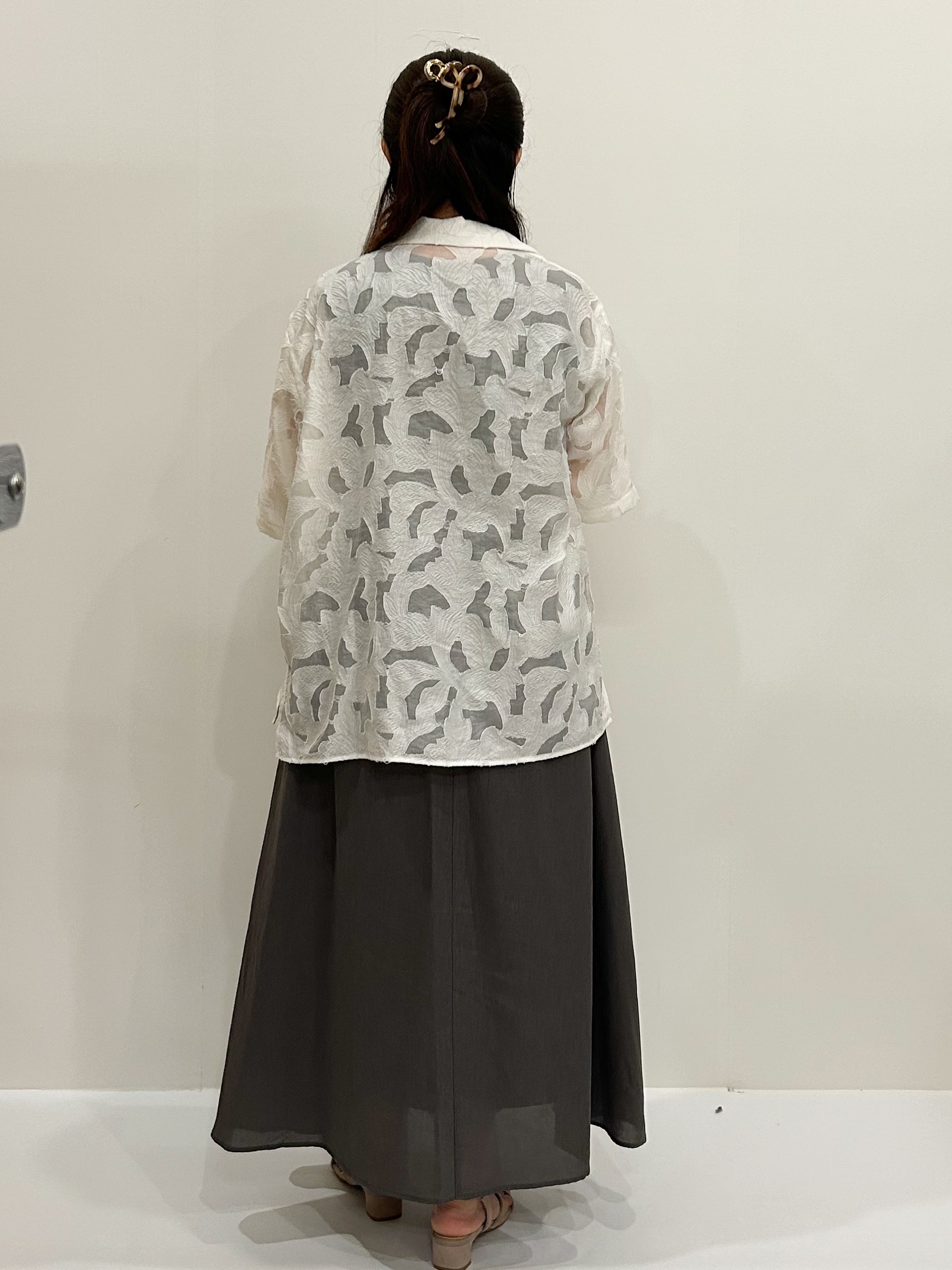 ちゃこさんの「OPAQUE.CLIP｜【接触冷感】麻混シアーノースリーブワンピース《洗濯機OK》」を使ったコーディネート