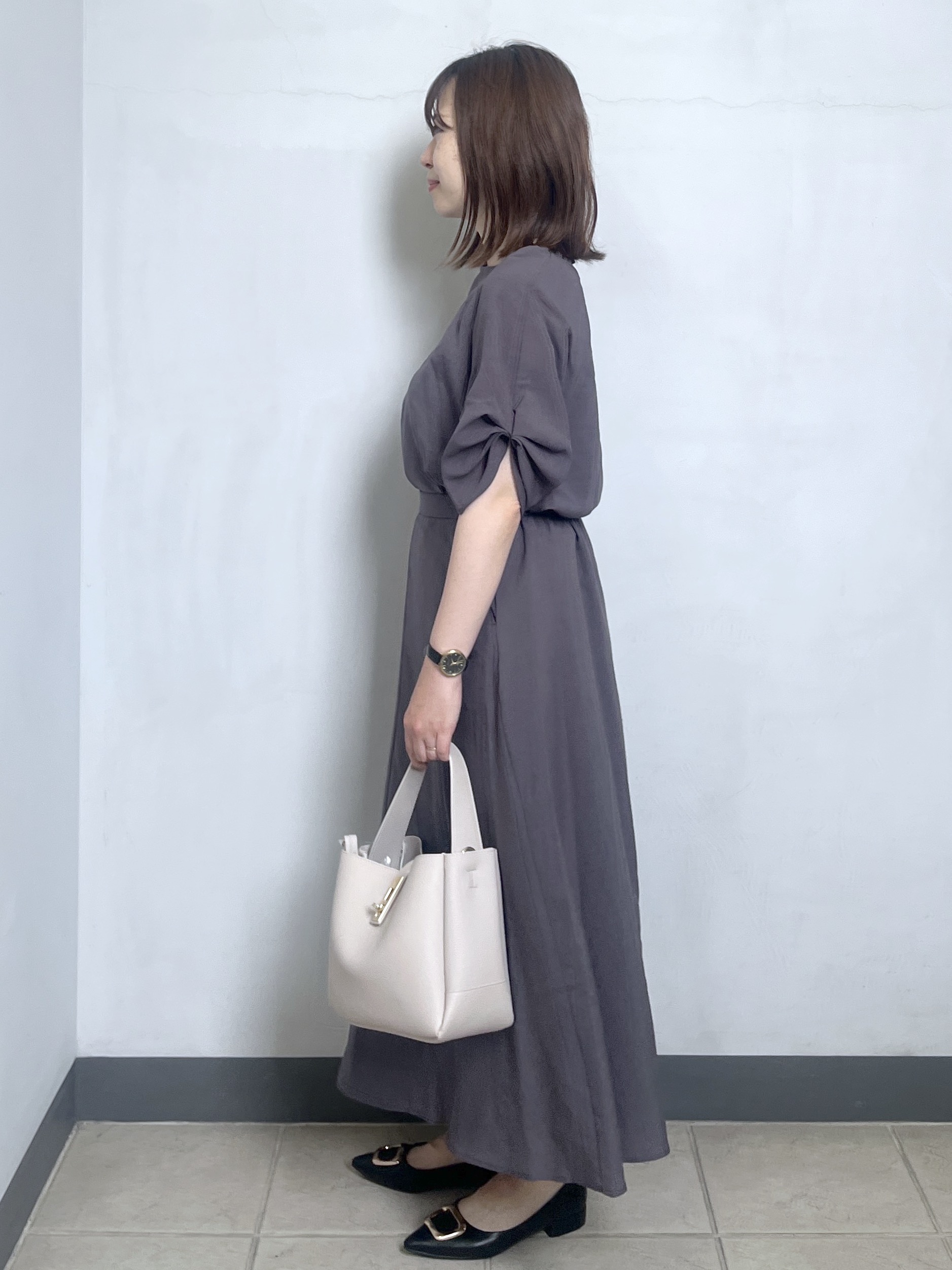 mikiさんの「OPAQUE.CLIP｜【接触冷感／吸水速乾】リネンライク タックスリーブブラウス《セットアップ対応／洗濯機OK》」を使ったコーディネート