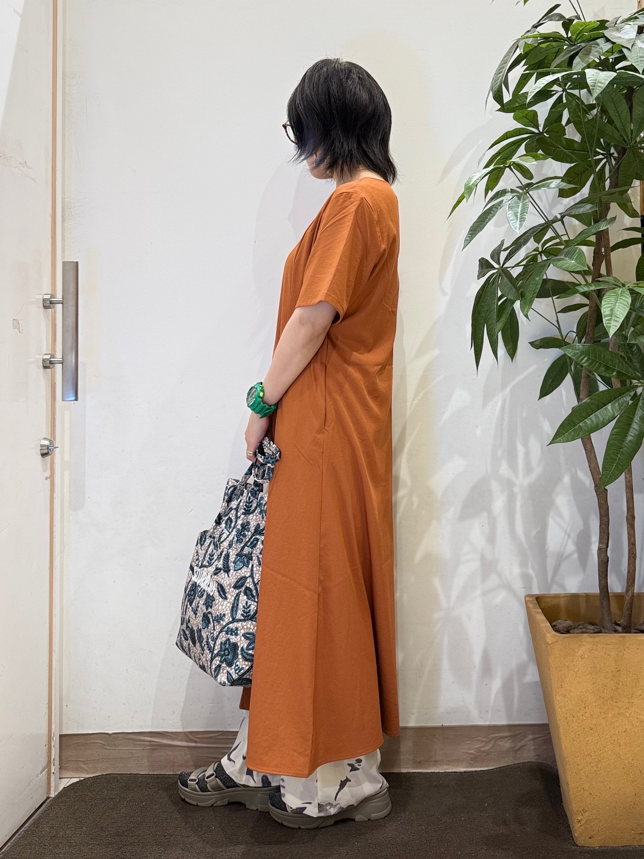misakiさんの「SHOO･LA･RUE｜【S-LL/洗濯機可/セットアップ可】軽凛(かろりん) 切替ワンピース」を使ったコーディネート
