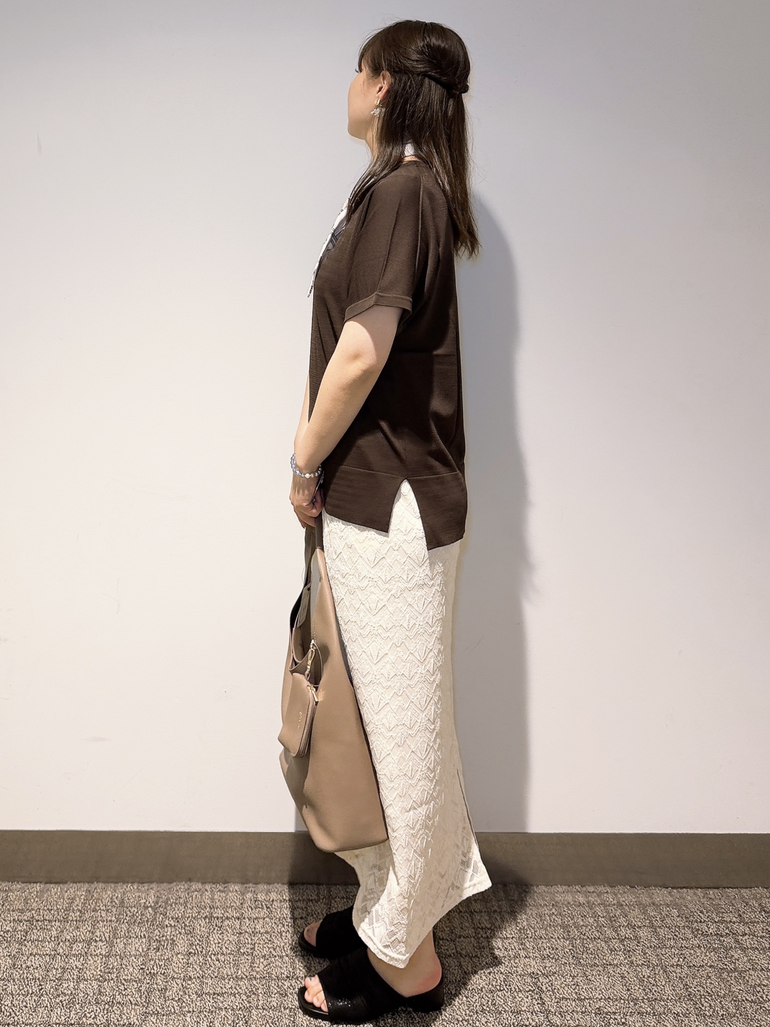 みーさんの「grove｜【UVカット・洗濯機◎】Tシャツ感覚で着られるコットン混ニット」を使ったコーディネート