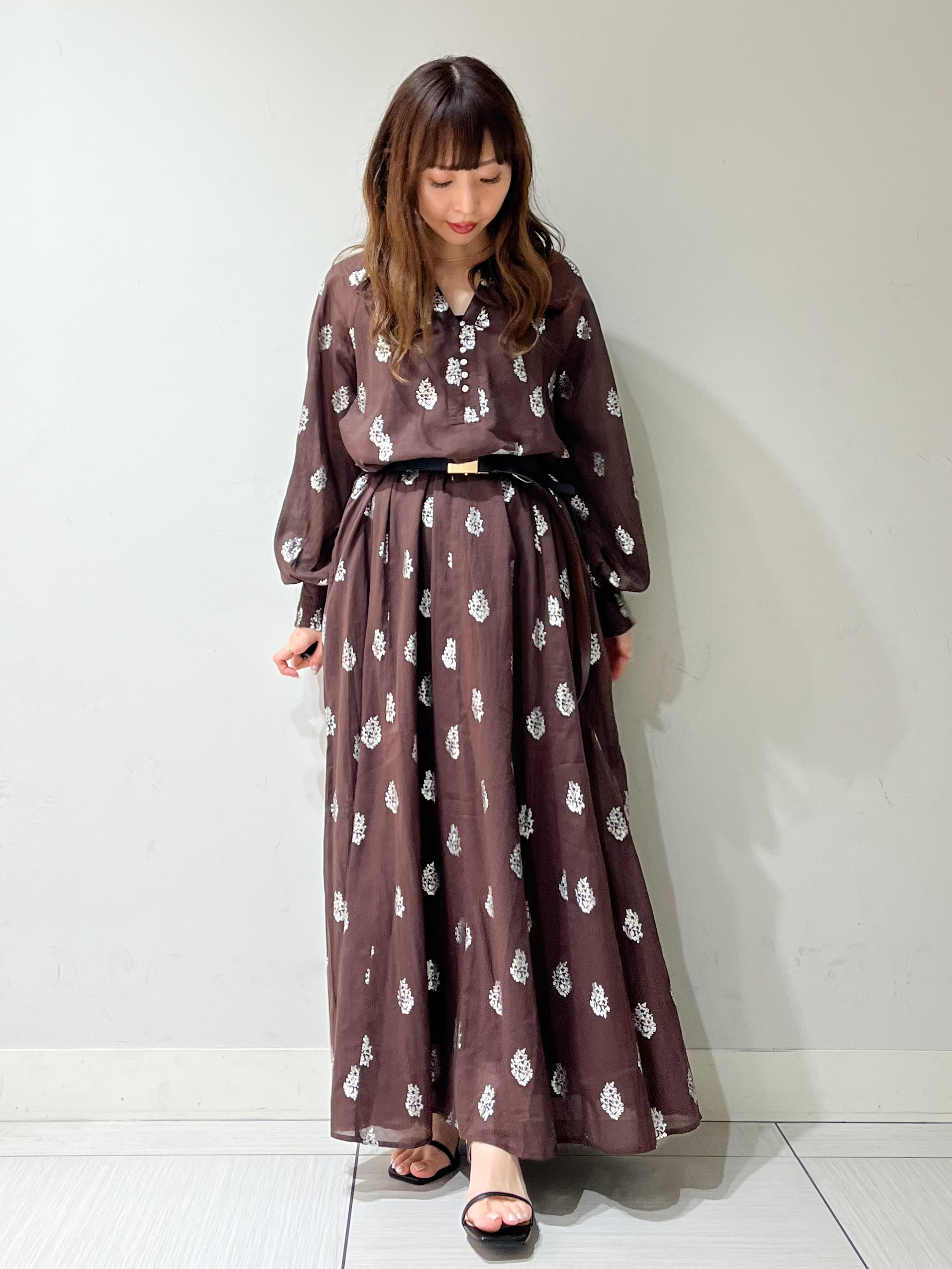 じゅんさんの「DRESSTERIOR｜MADE IN MADA（メイドインマダ）VEROMANITRA BAG」を使ったコーディネート