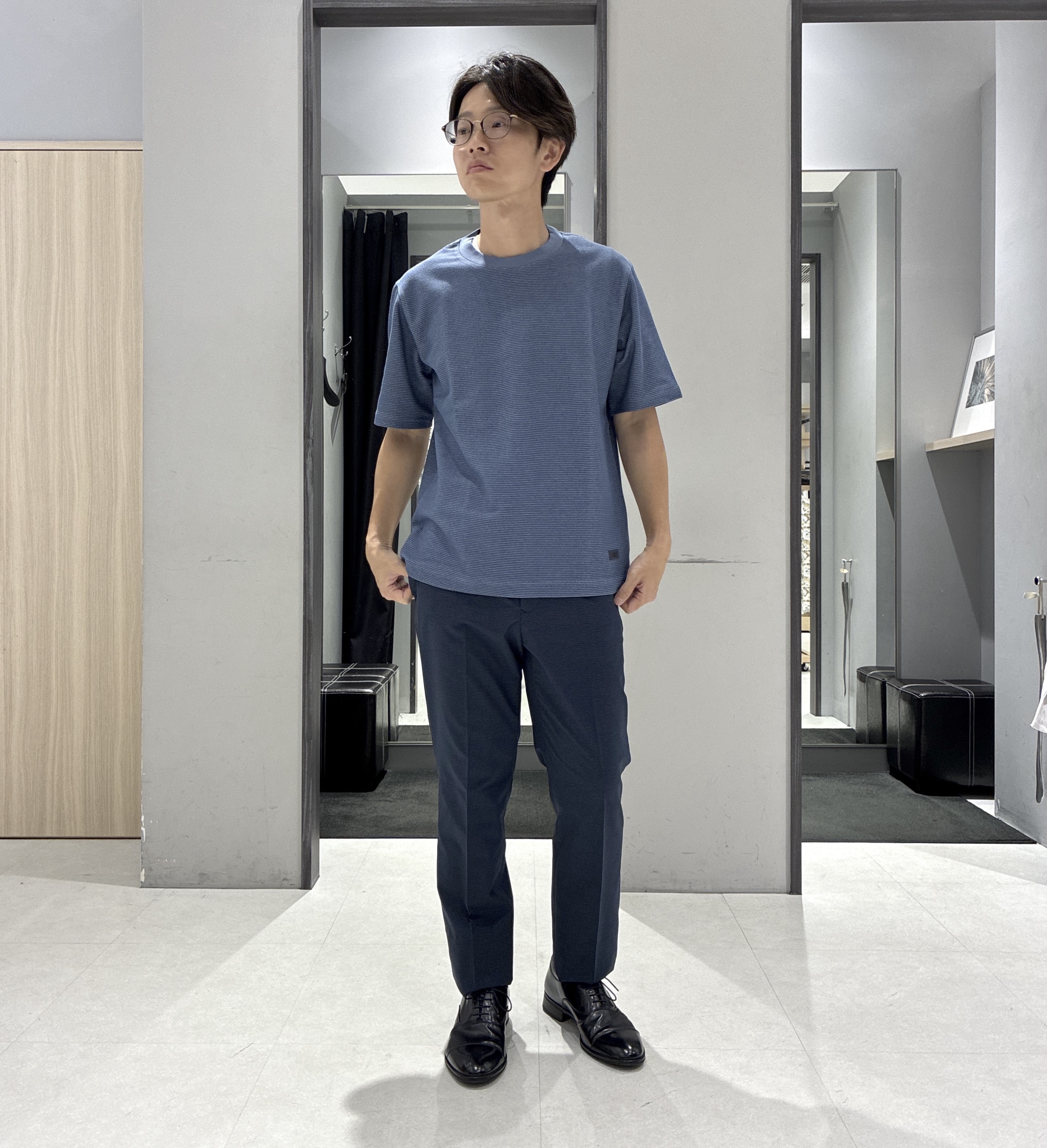 わいずみさんの「TAKEO KIKUCHI｜【抗菌防臭】COOL DOTS（R）ドビープリント ジャケット」を使ったコーディネート