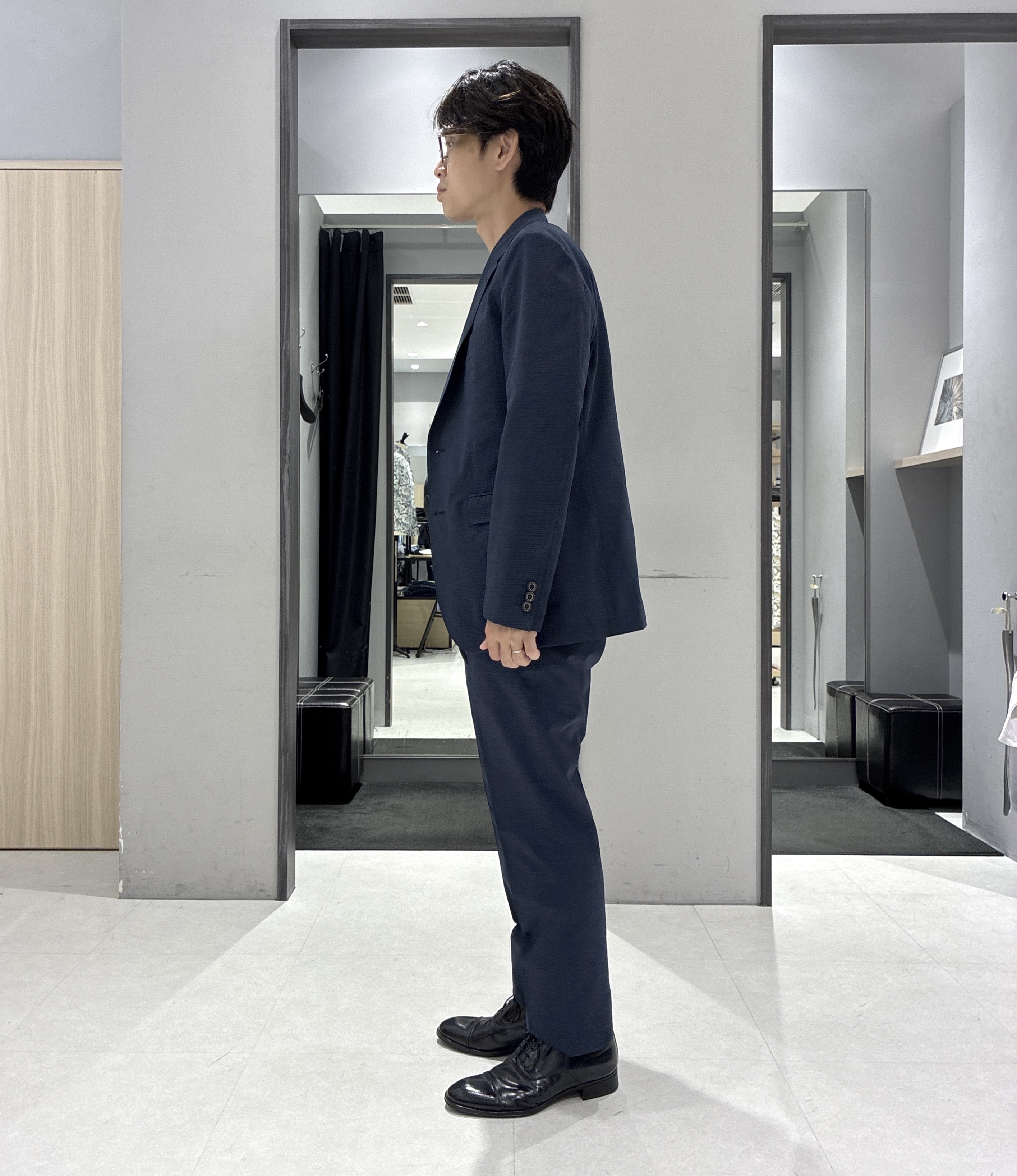 わいずみさんの「TAKEO KIKUCHI｜【抗菌防臭】COOL DOTS（R）ドビープリント ジャケット」を使ったコーディネート
