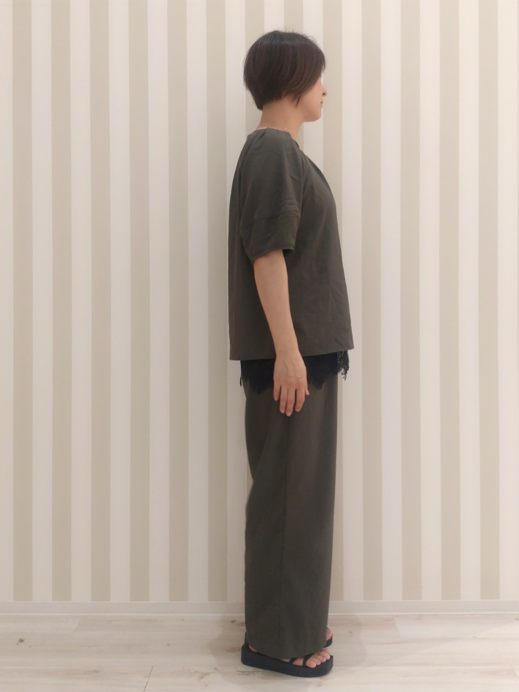 AKさんの「SHOO･LA･RUE｜【S-LL/洗濯機可/セットアップ可】軽凛(かろりん) タックブラウス」を使ったコーディネート