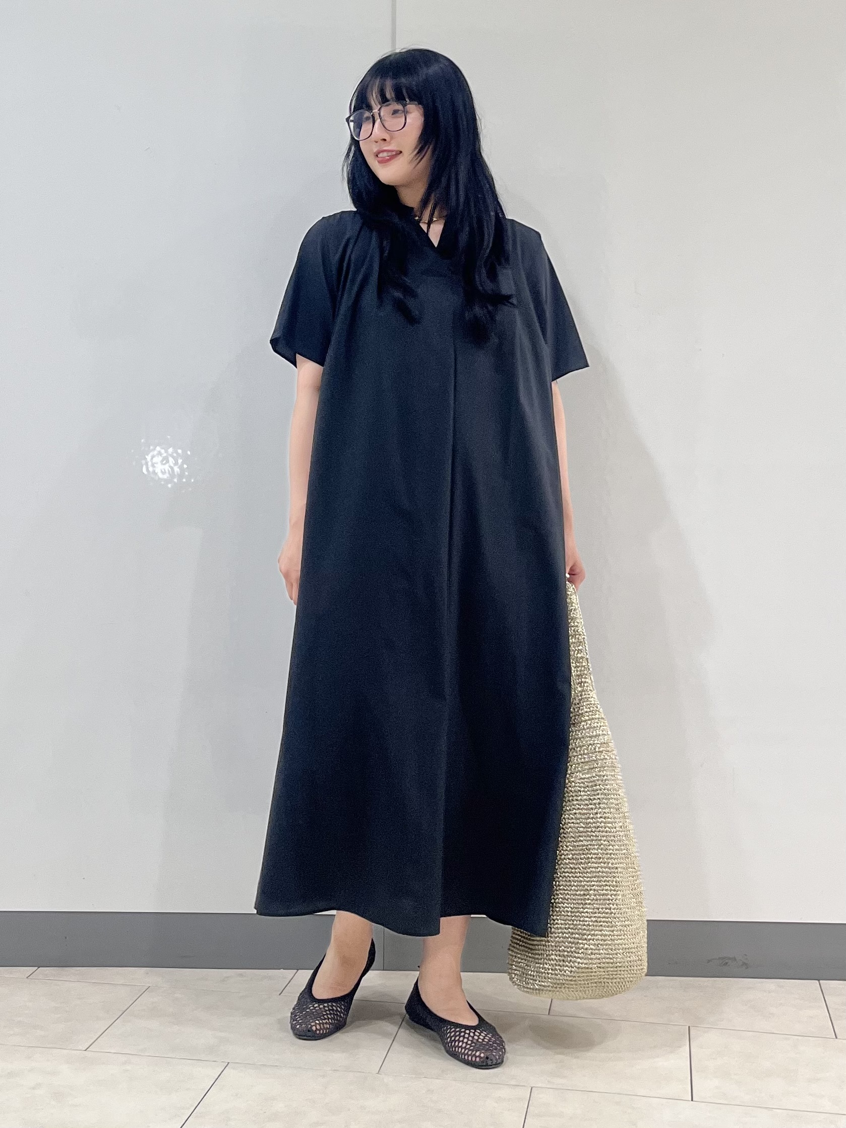 hasuさんの「INDIVI｜【撥水／UVカット】ベルト付きワンピース」を使ったコーディネート