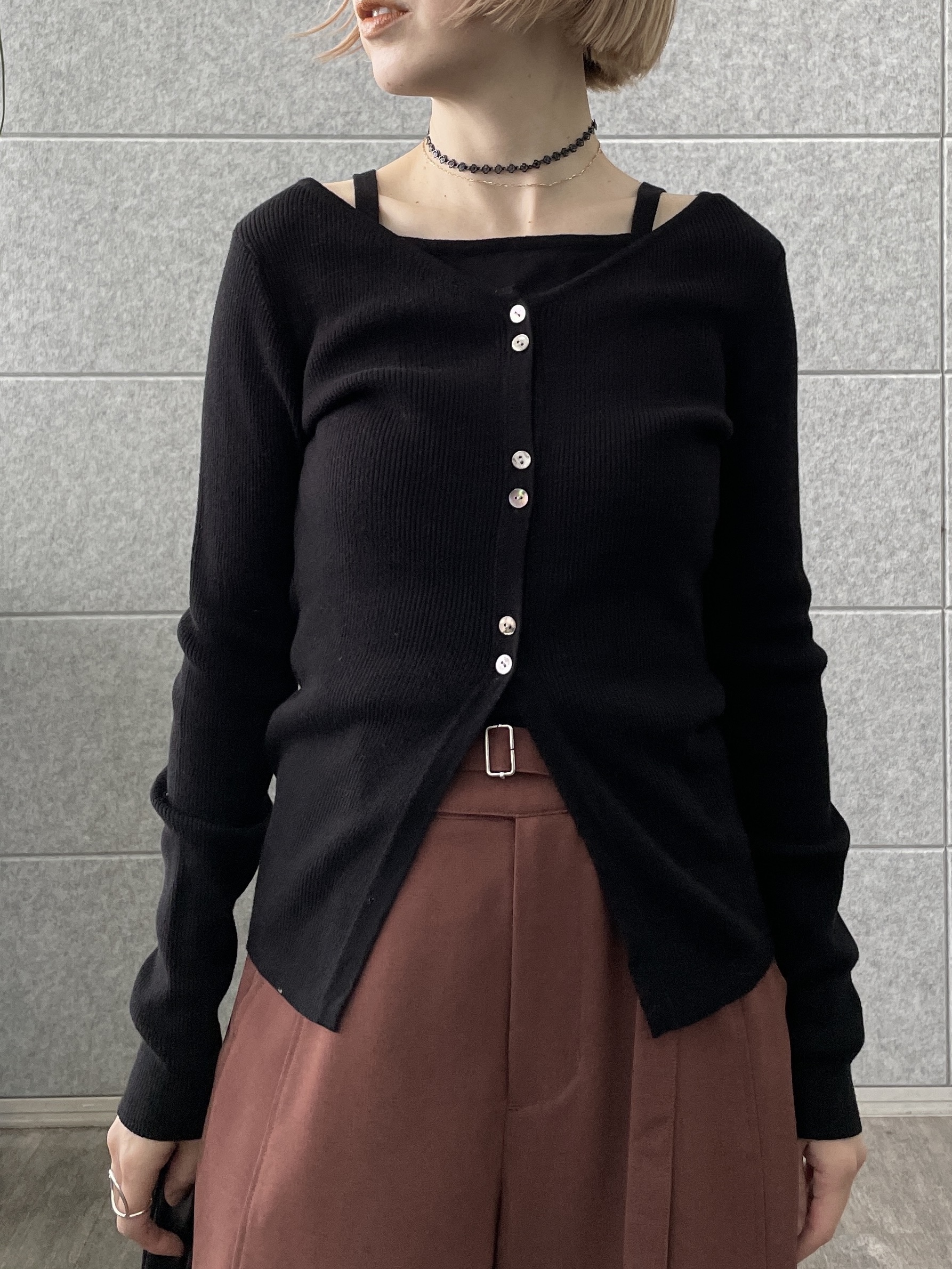 mikuさんの「INDIVI｜ベルト付きバレルパンツ」を使ったコーディネート