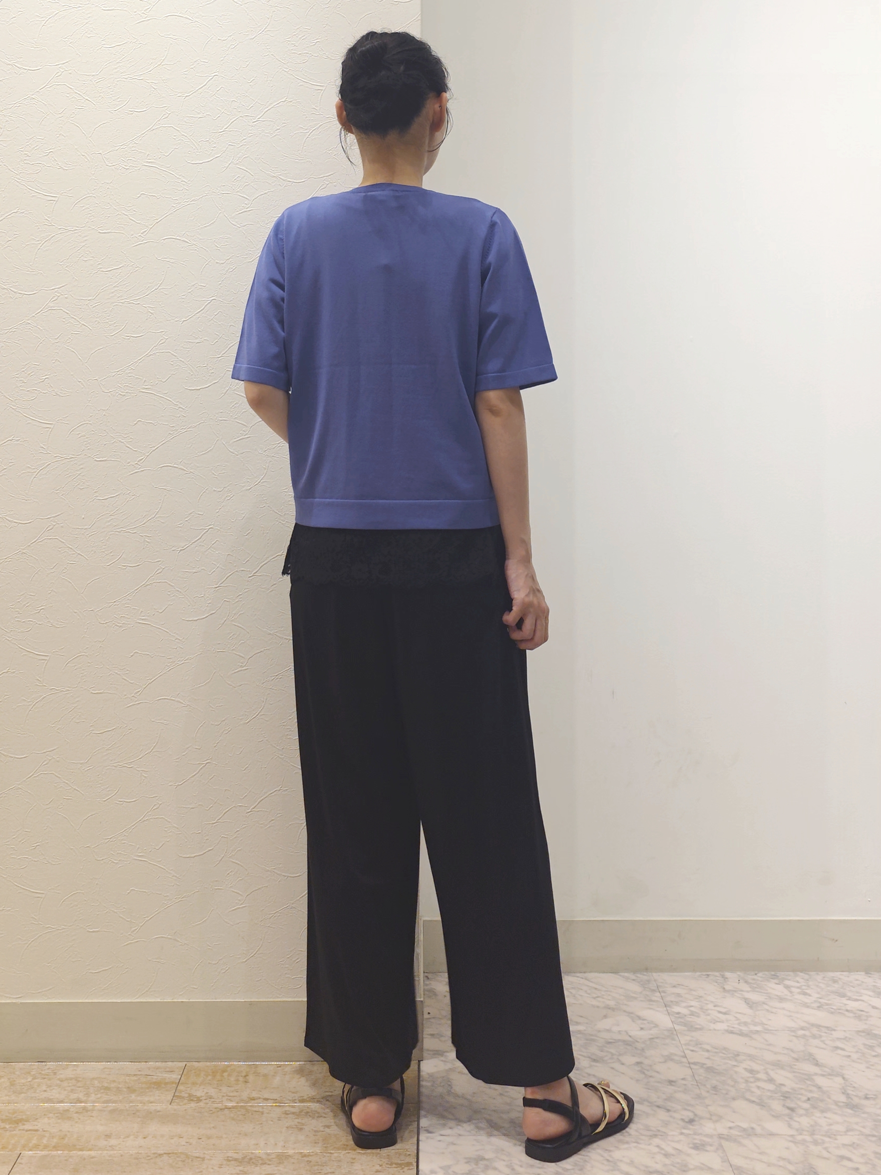 ケイさんの「grove｜【SET UP可】ポンチシリーズ／裾レースドルマンカットソー」を使ったコーディネート