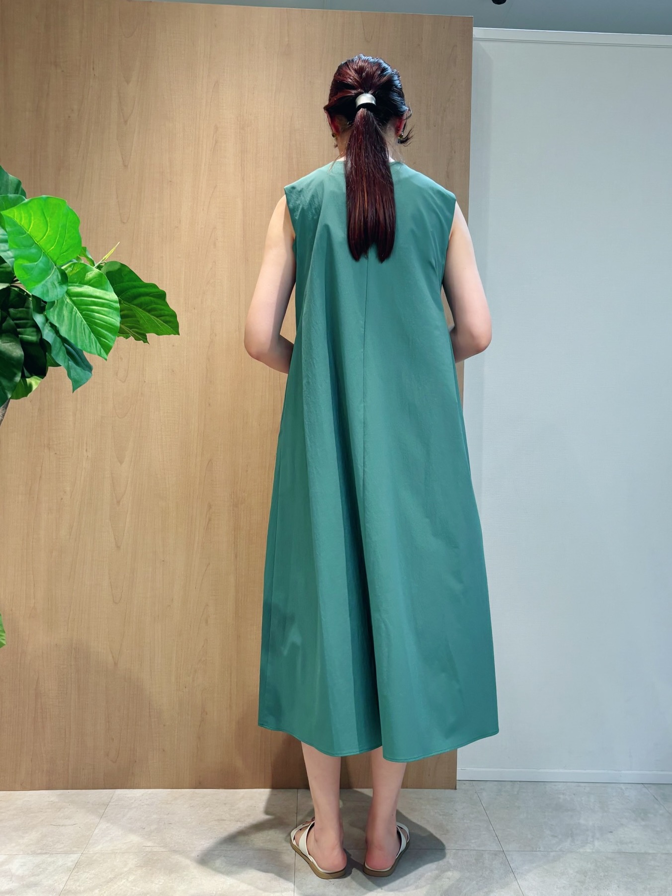 todaさんの「UNTITLED｜【残暑も快適/接触冷感/UVカット/吸水速乾】Aラインロングワンピース」を使ったコーディネート