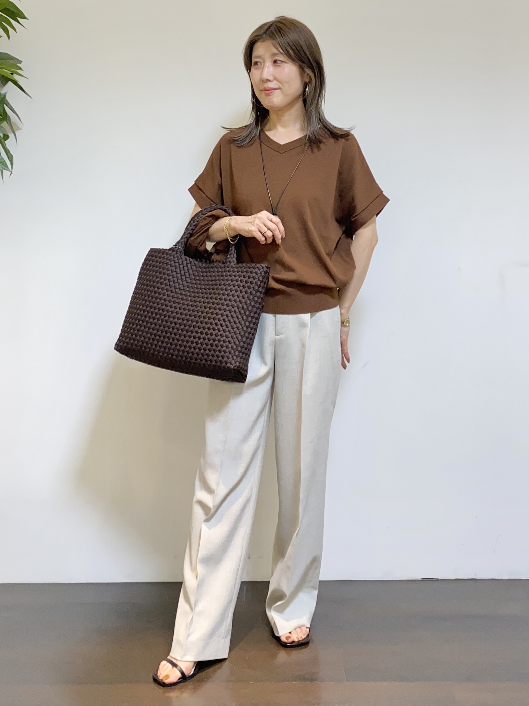 tomoさんの「UNTITLED｜◆【さらりと快適/セットアップ可/UV/接触冷感】スラブカラーレスジャケット」を使ったコーディネート