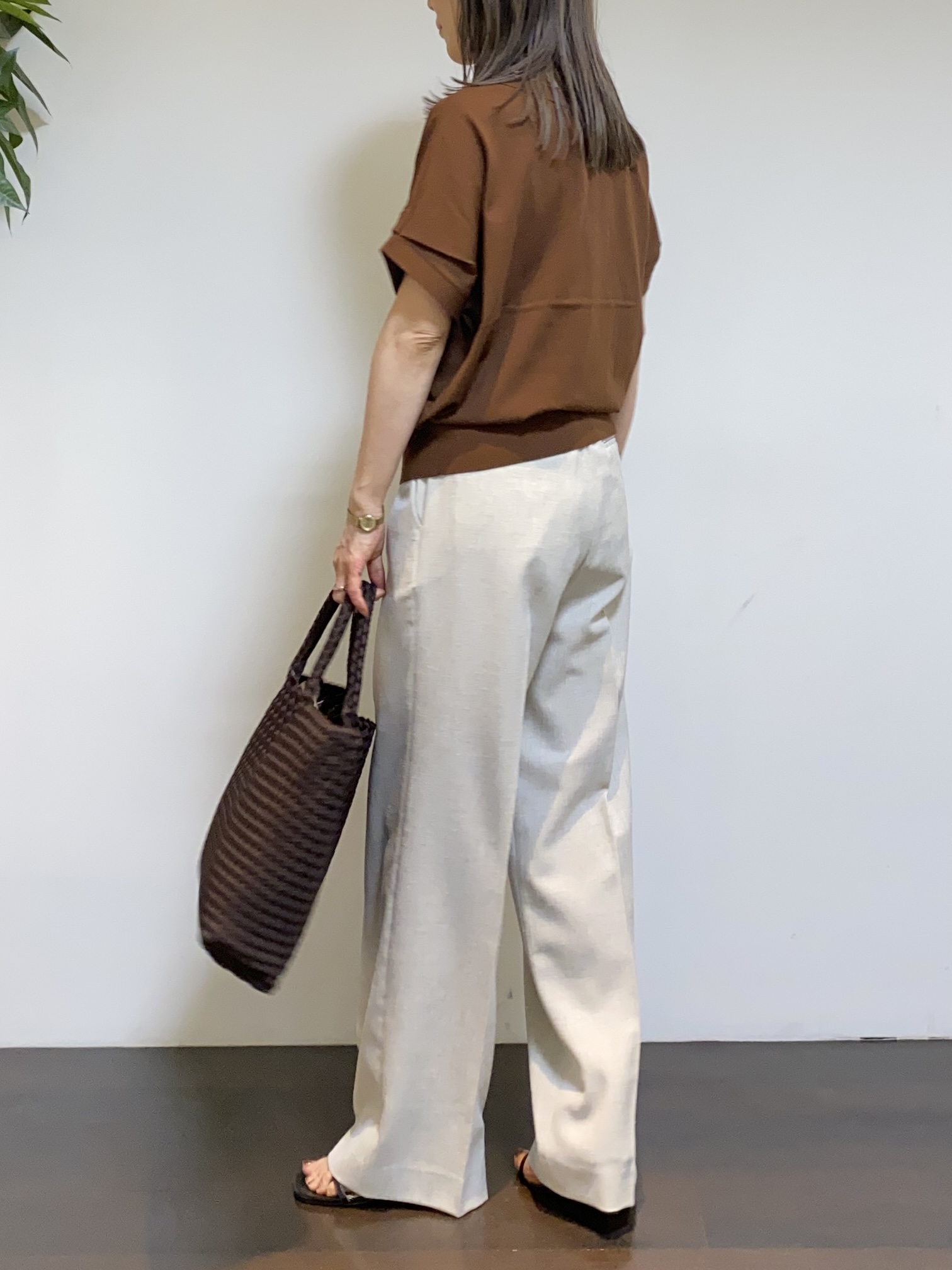 tomoさんの「UNTITLED｜◆【さらりと快適/セットアップ可/UV/接触冷感】スラブカラーレスジャケット」を使ったコーディネート
