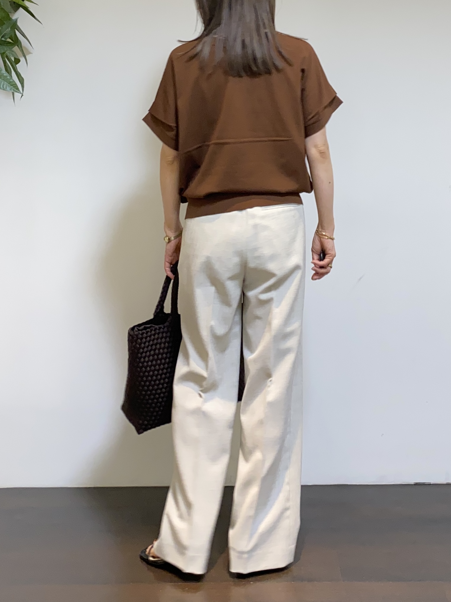 tomoさんの「UNTITLED｜◆【さらりと快適/セットアップ可/UV/接触冷感】スラブカラーレスジャケット」を使ったコーディネート