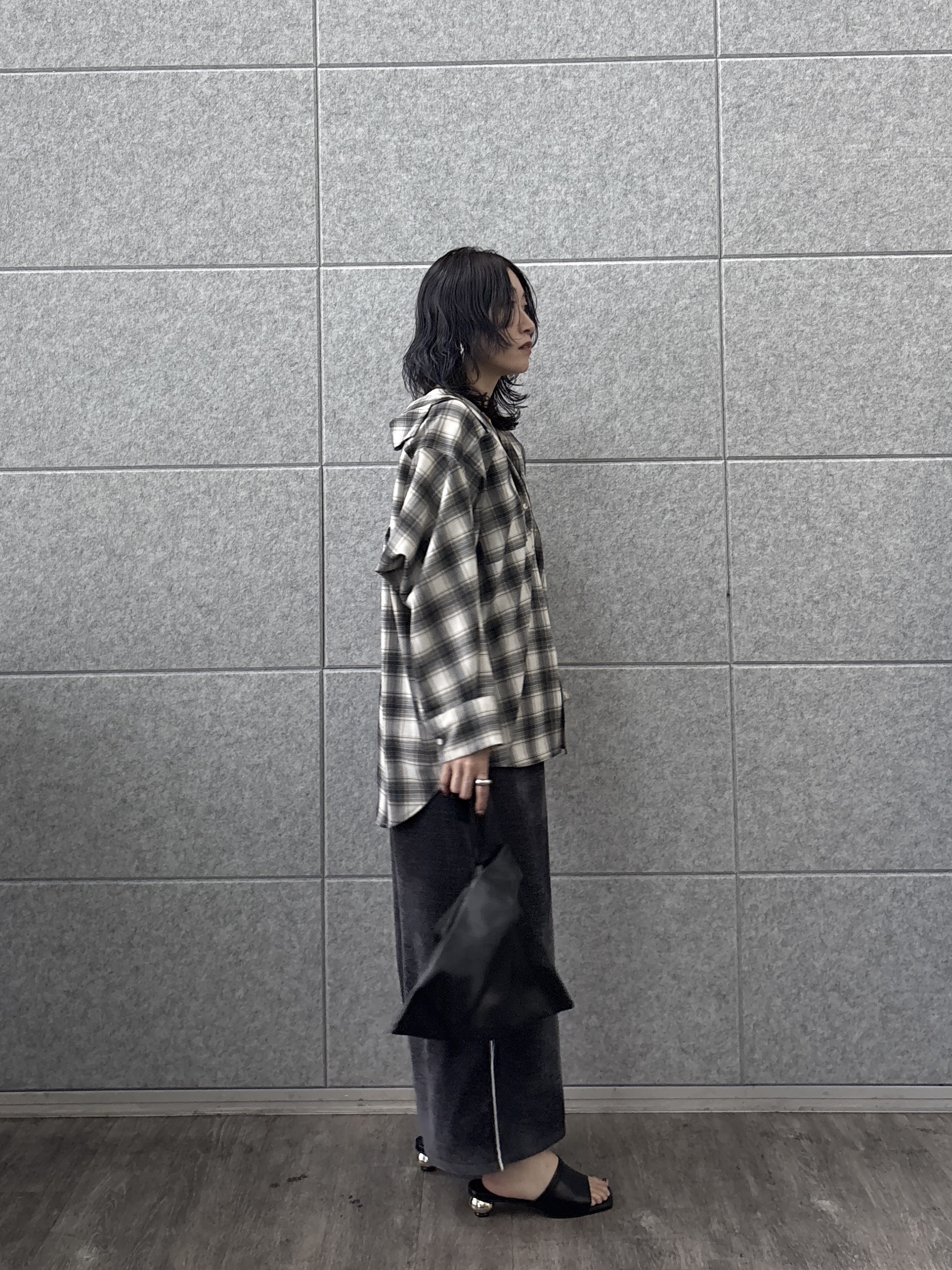 kotakiさんの「INDIVI｜タイムレスフォルムシャツ」を使ったコーディネート