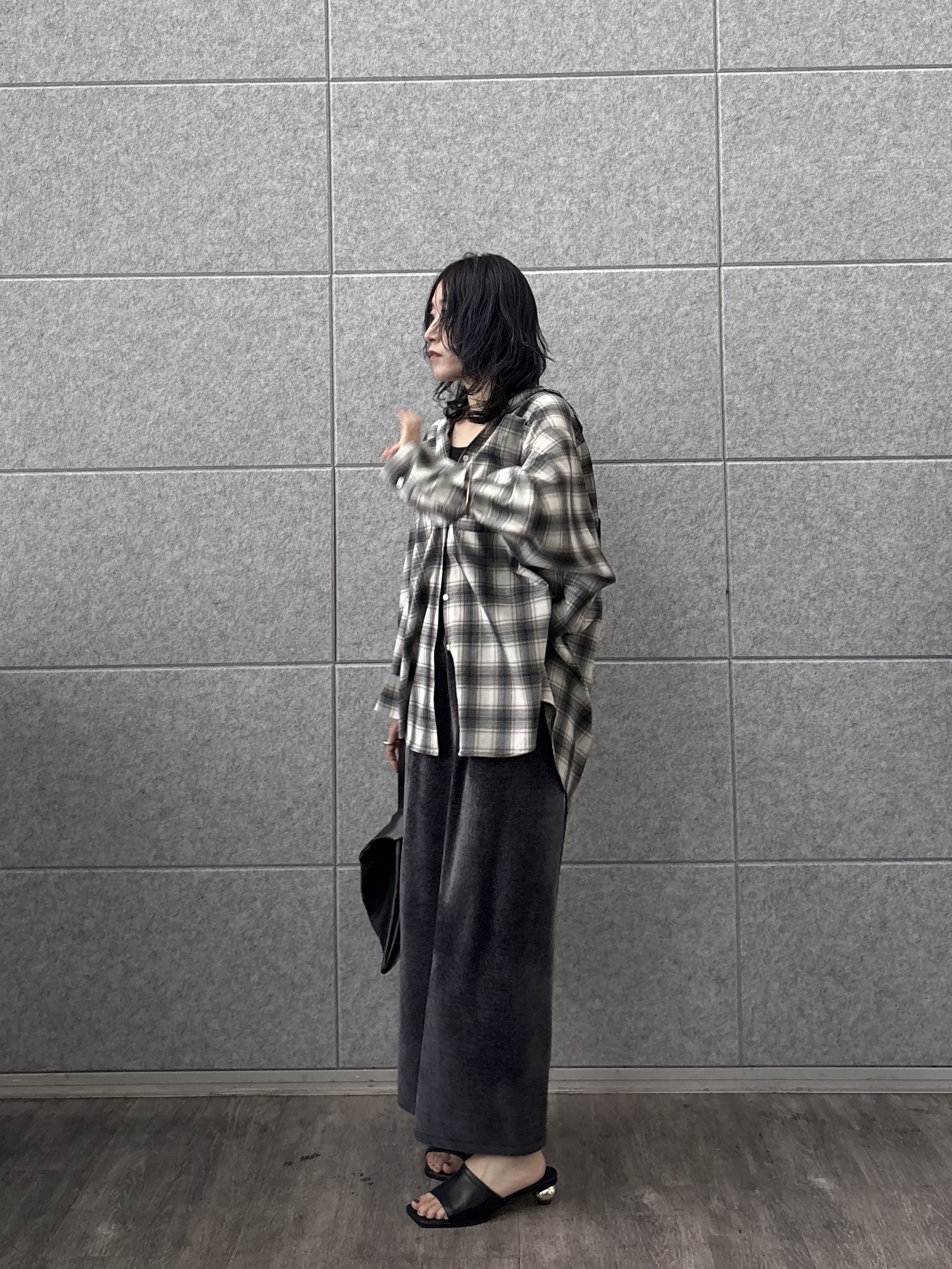 kotakiさんの「INDIVI｜タイムレスフォルムシャツ」を使ったコーディネート