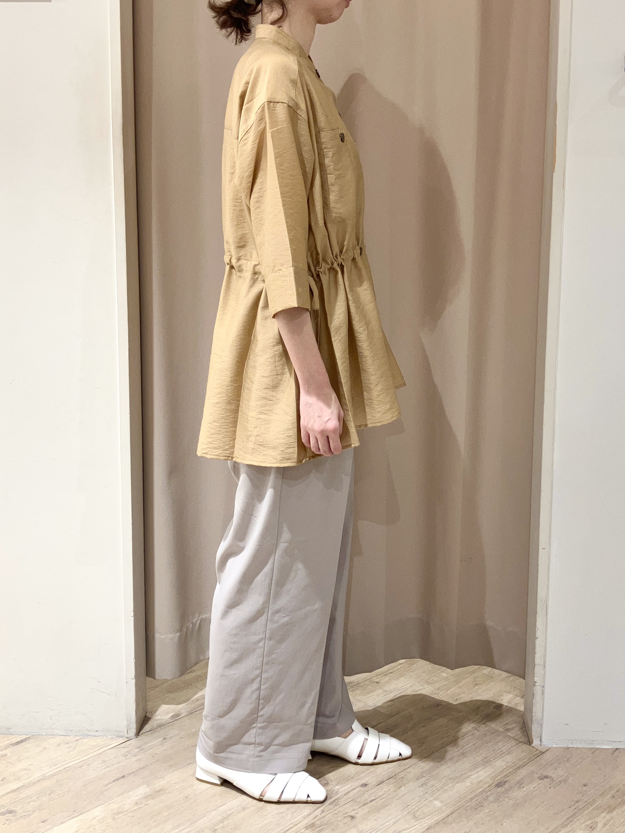 kimiさんの「grove｜5分袖ver登場！【体型カバー・洗える】シアーサファリシャツジャケット」を使ったコーディネート