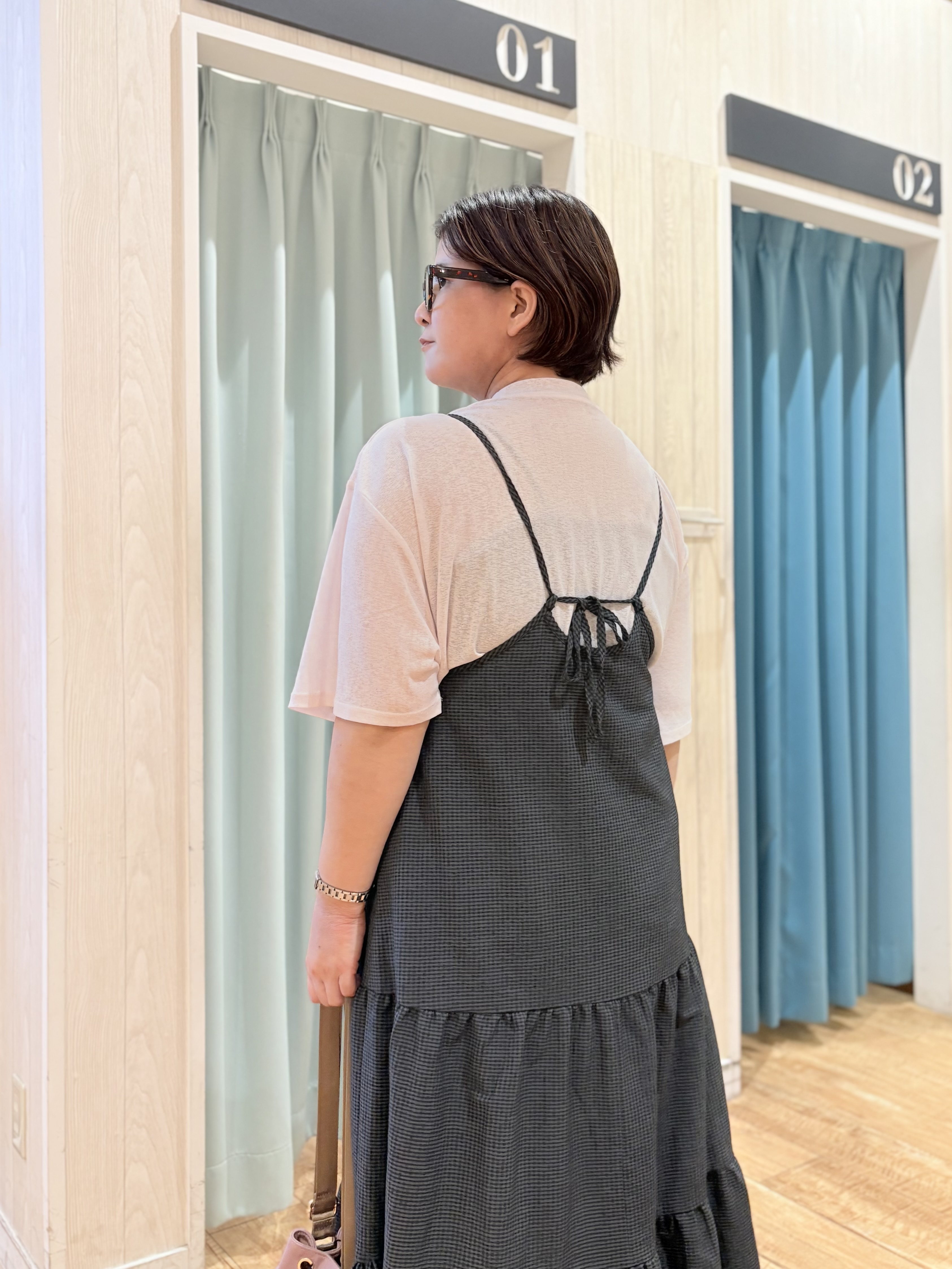 砂糖さんの「SHOO･LA･RUE｜【S-LL/洗濯機可】ほんのり甘いチェック柄 ティアードキャミワンピース」を使ったコーディネート