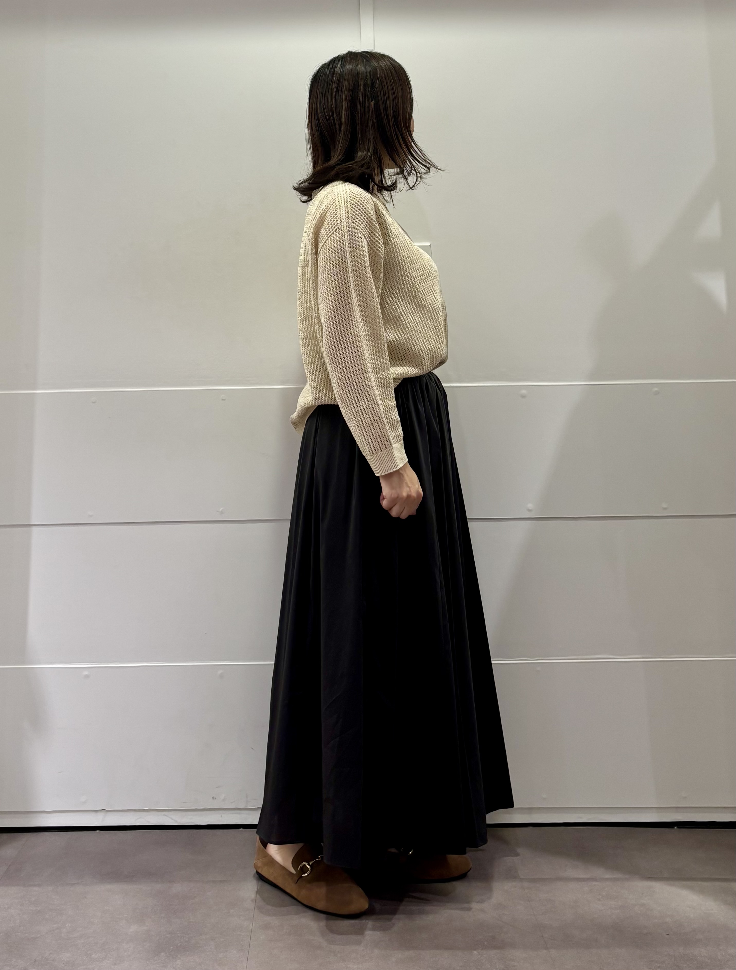 TOKOさんの「UNTITLED｜◆シアーメッシュニット」を使ったコーディネート