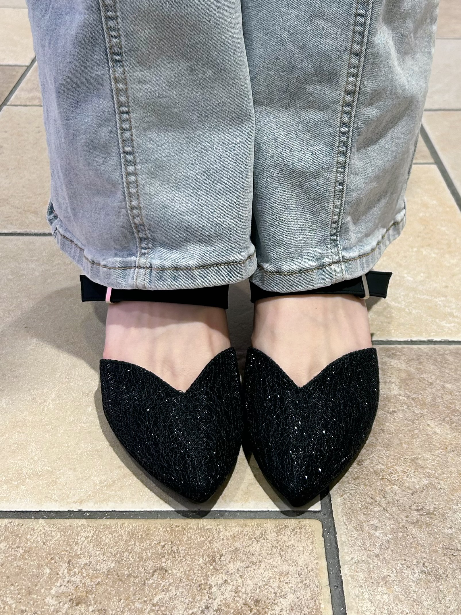 ゆうりさんの「ESPERANZA｜シャイニーミュールパンプス」を使ったコーディネート