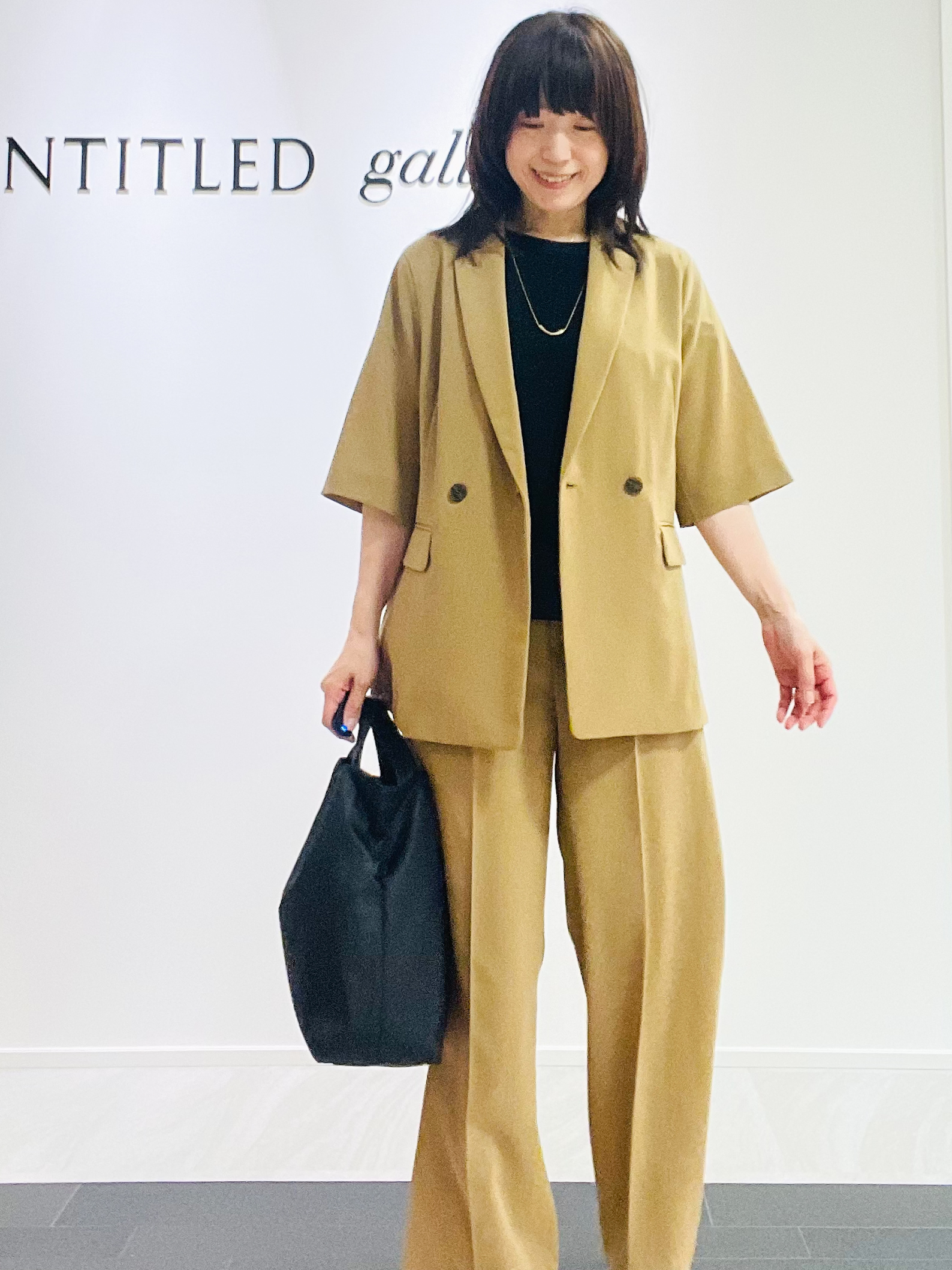 めいさんの「UNTITLED｜【秋の通勤羽織/セットアップ可/UVカット】エアリークール半袖ジャケット」を使ったコーディネート