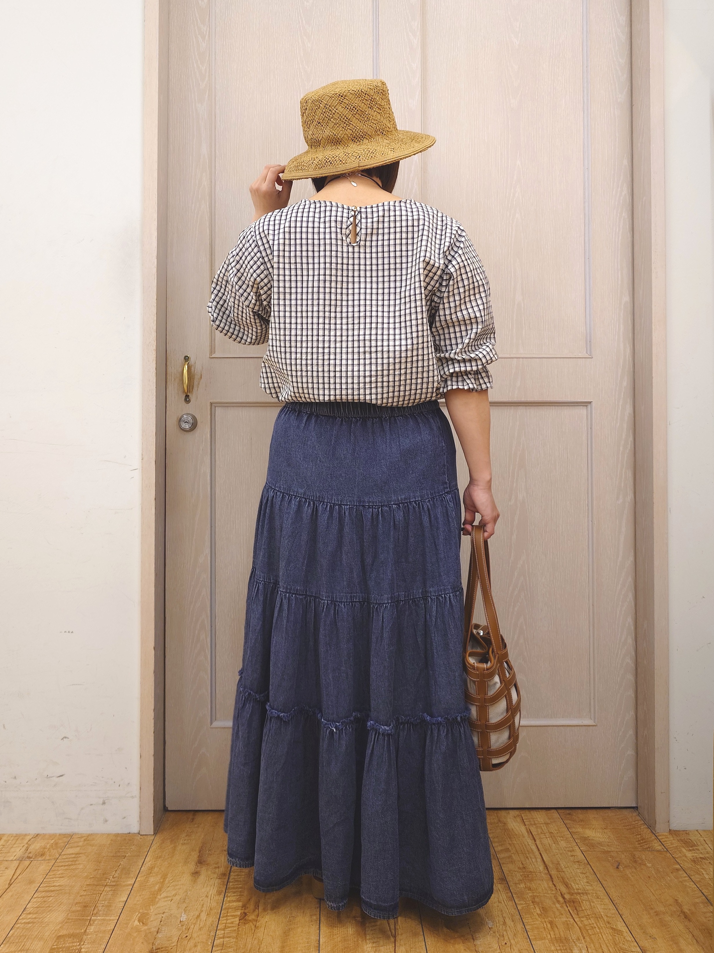 とろろさんの「SHOO･LA･RUE｜【セットアップ可/洗濯機可】上品チェックが好印象 ゆるさら6分袖ブラウス」を使ったコーディネート