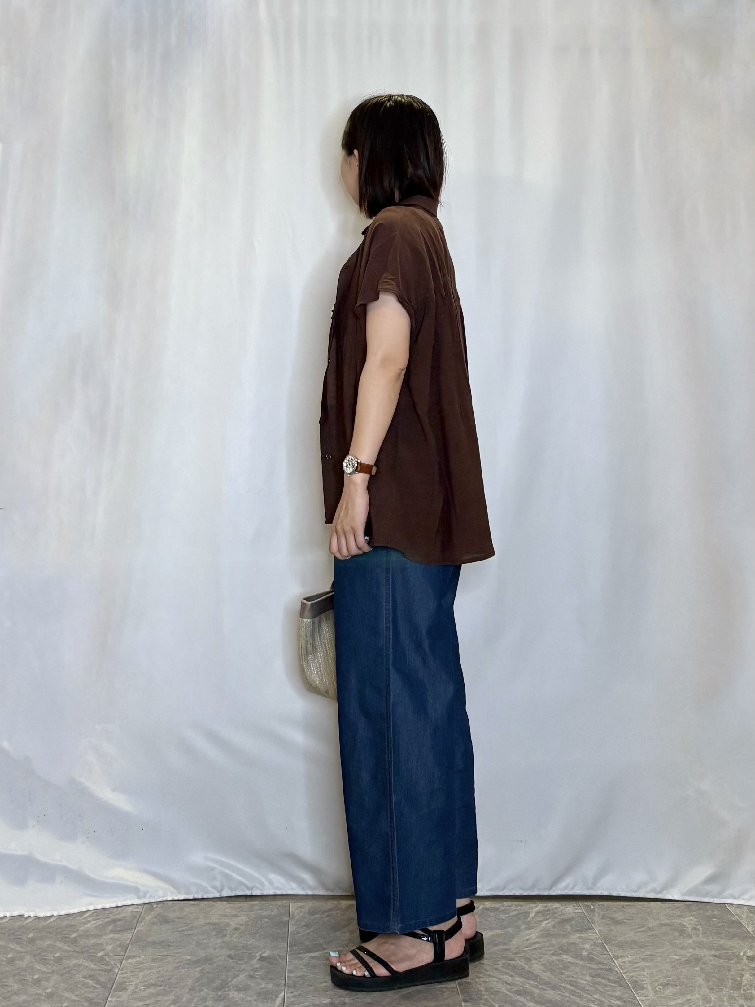 ネリさんの「SHOO･LA･RUE｜【UV/洗濯機可】ほんのりシアーで上品な バックギャザーブラウス」を使ったコーディネート