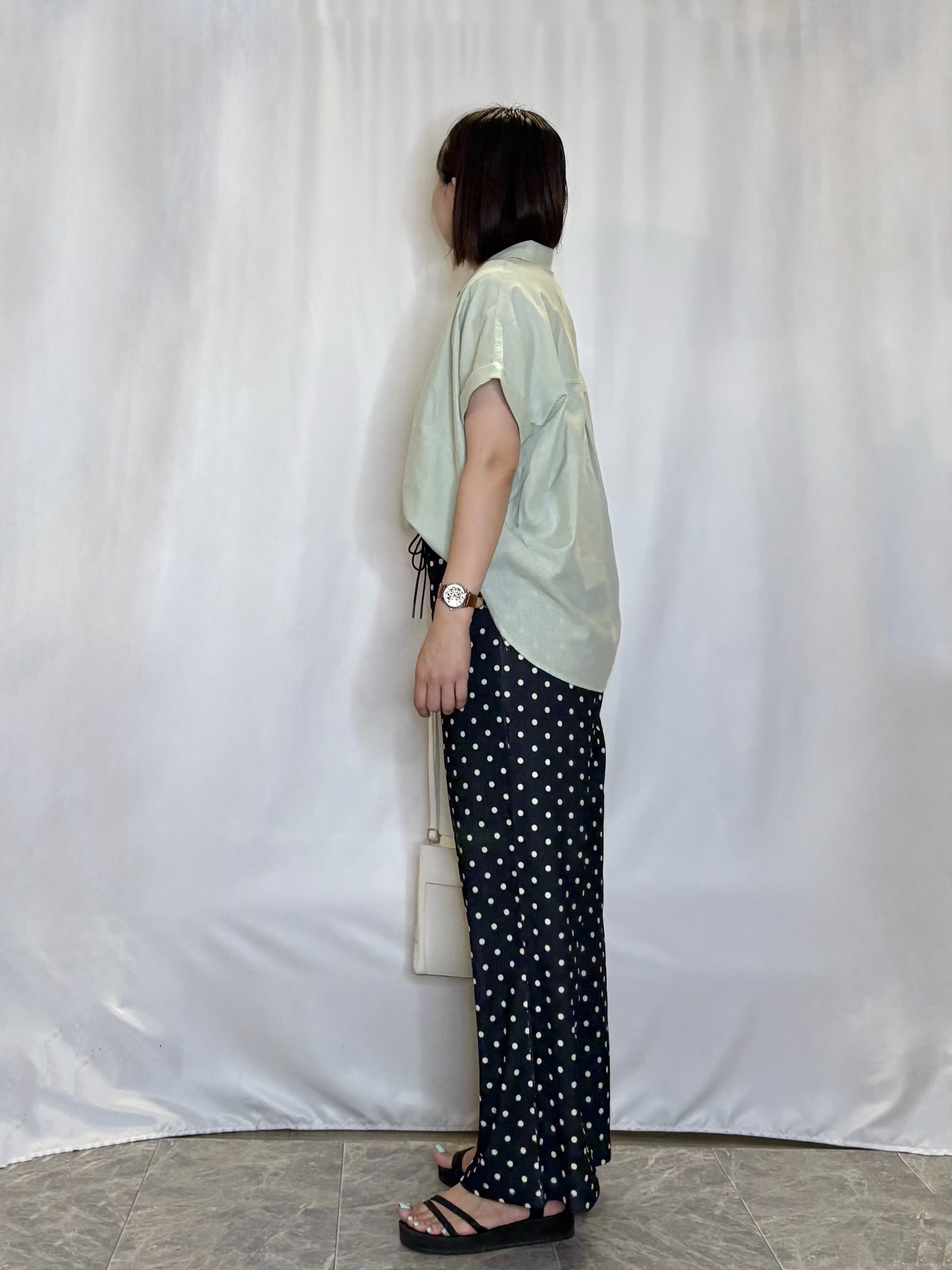 ネリさんの「SHOO･LA･RUE｜【UV/吸水速乾/抗菌防臭】インせず着られる フレンチリネンスキッパーシャツ」を使ったコーディネート