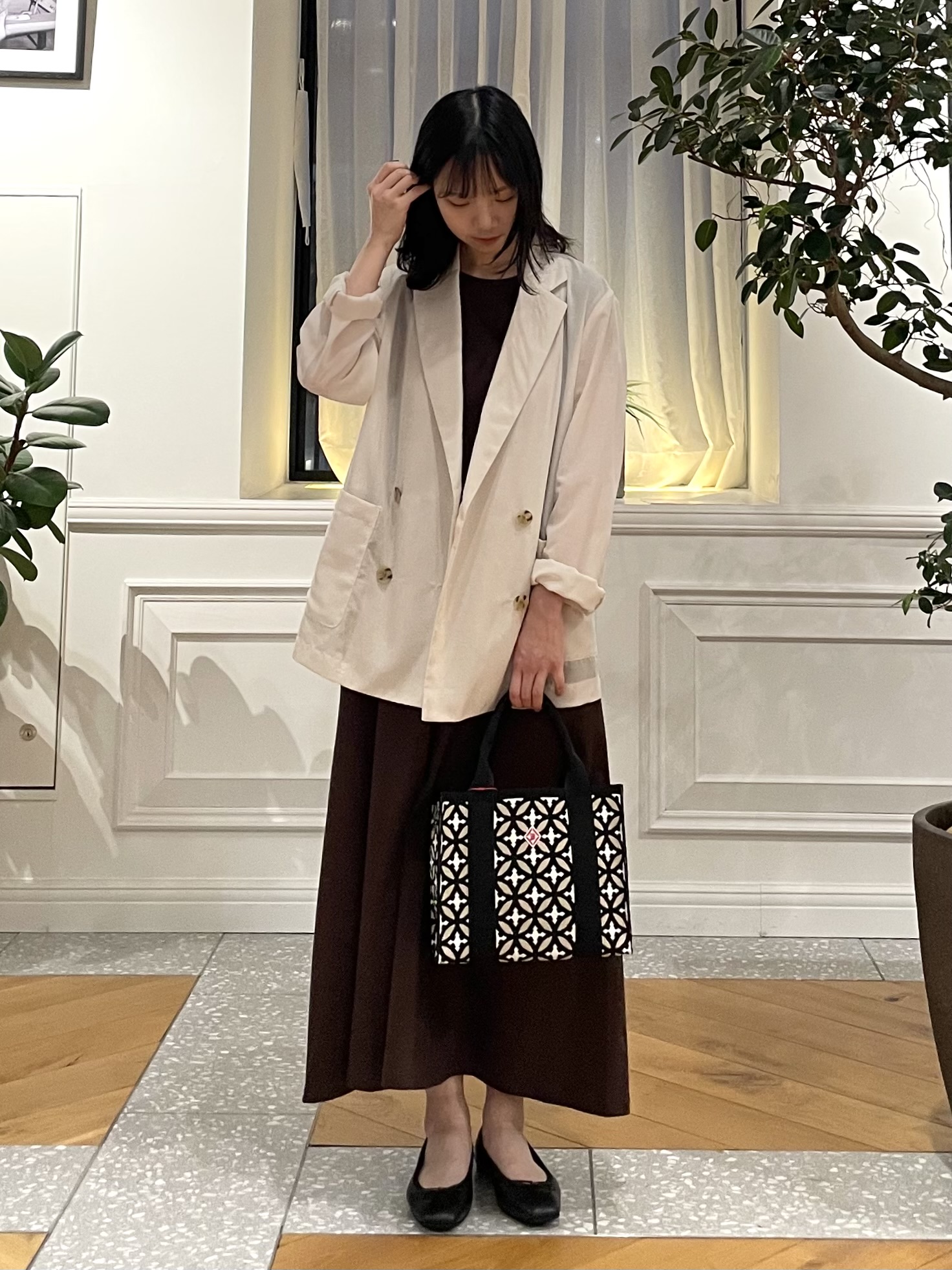 Lilyさんの「DRESSTERIOR｜【接触冷感／抗菌防臭／消臭/ウォッシャブル】アイスクリアコットン フレンチスリーブワンピース」を使ったコーディネート