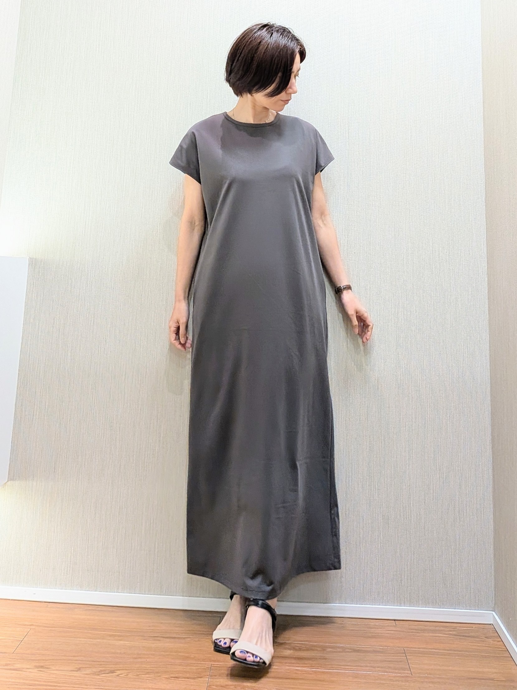 ミズタさんの「UNTITLED｜【セットアップ可/品のある透け感】リーフレースブラウス」を使ったコーディネート
