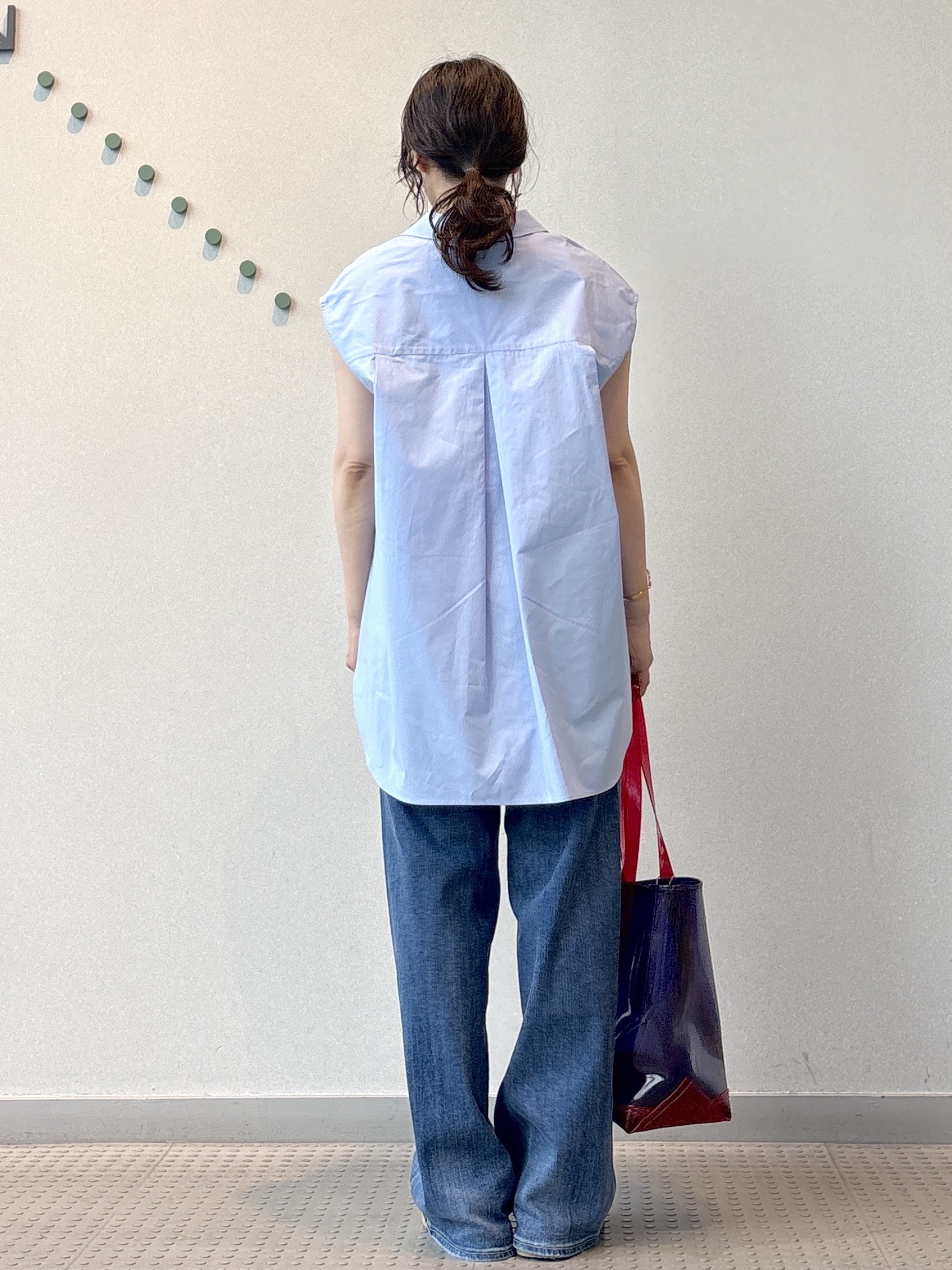 kawamuraさんの「DRESSTERIOR｜フレンチスリーブ スキッパーブラウス」を使ったコーディネート