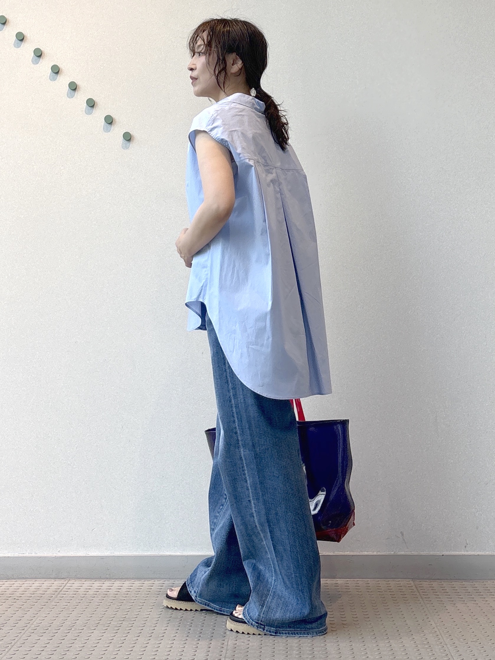 kawamuraさんの「DRESSTERIOR｜フレンチスリーブ スキッパーブラウス」を使ったコーディネート