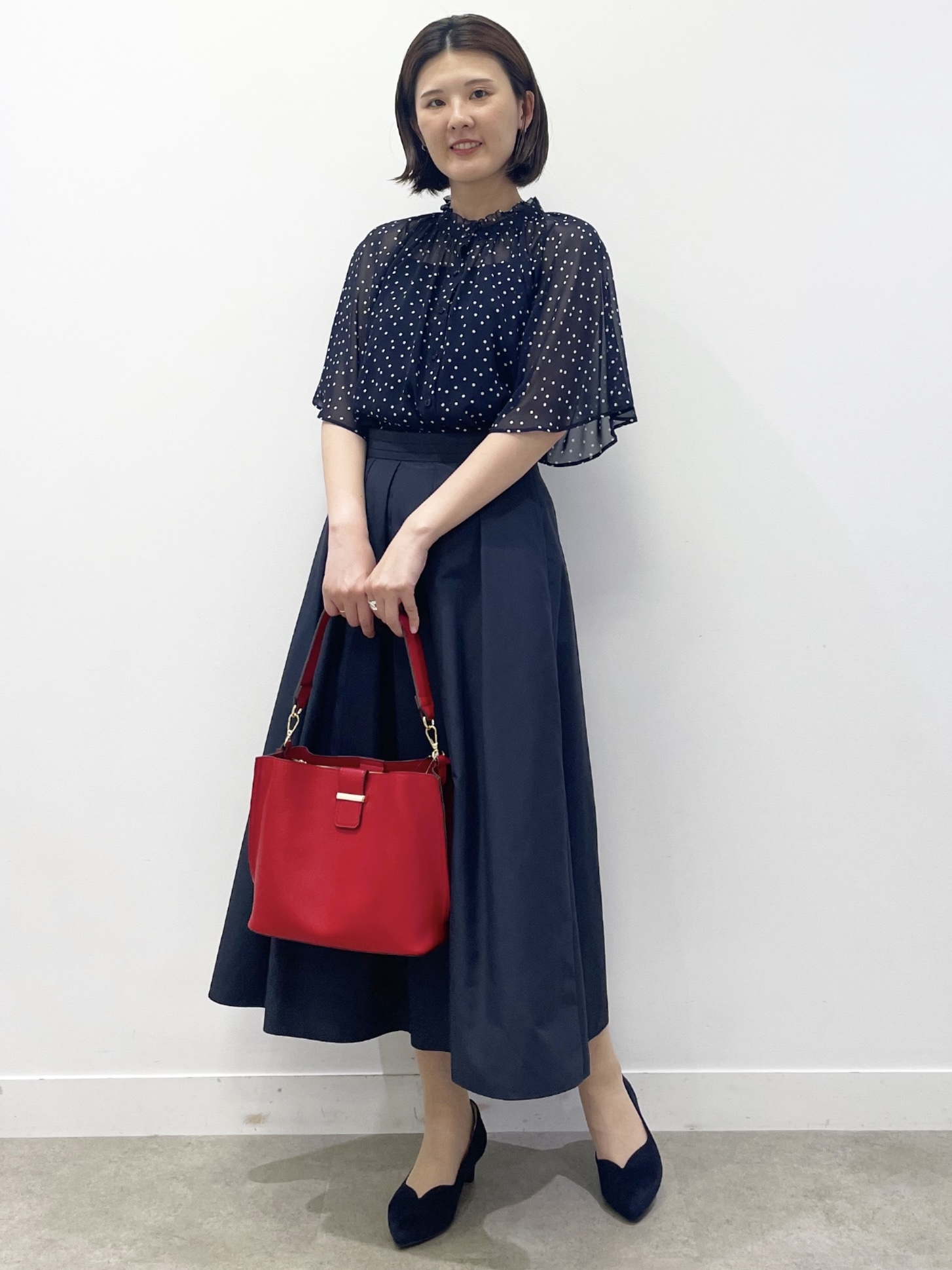 あやたかさんの「Reflect｜【セットアップ／手洗い可】ドット柄シアーブラウス」を使ったコーディネート