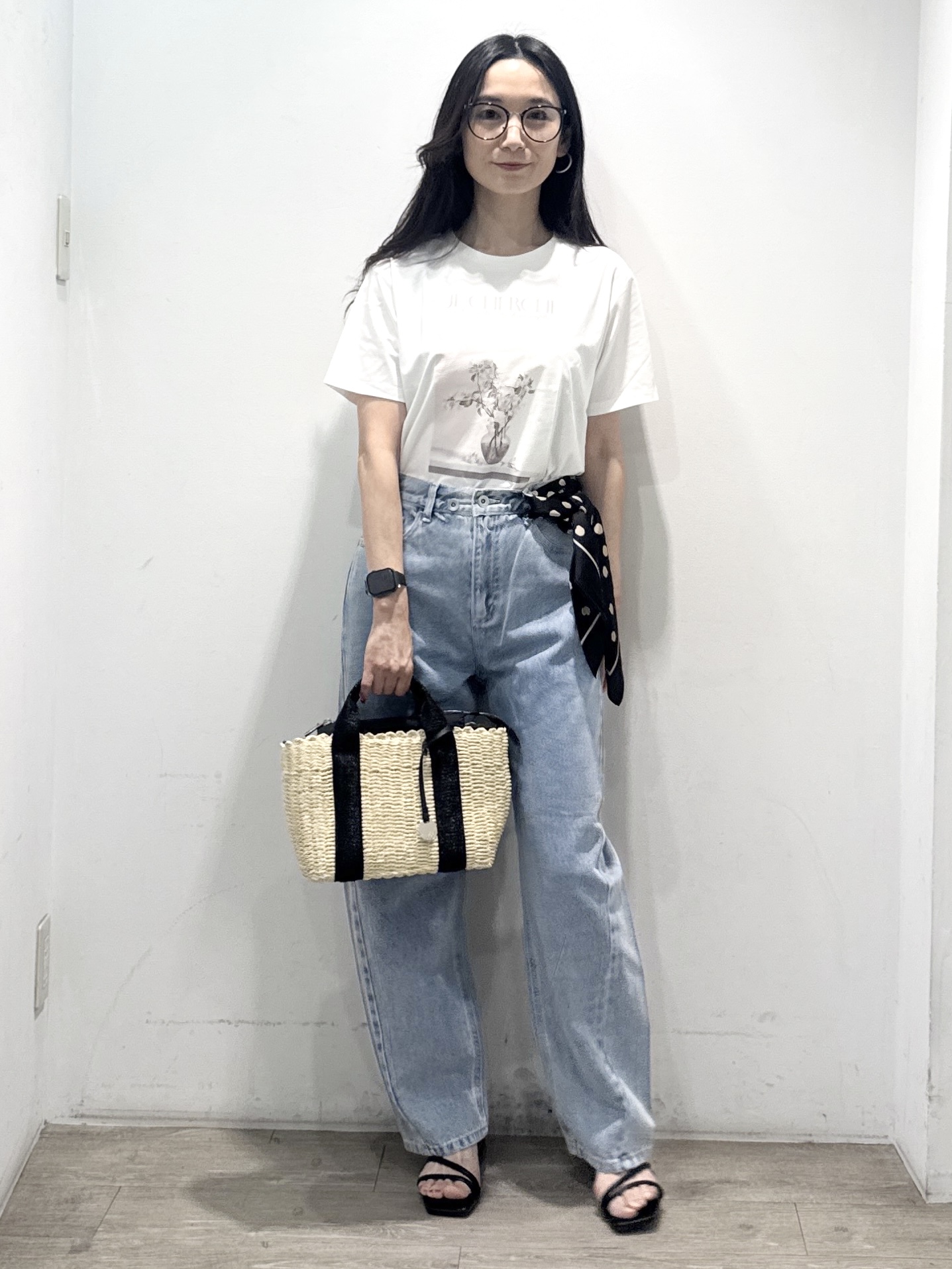 yuicciさんの「OPAQUE.CLIP｜【UV】フラワープリントTシャツ≪洗濯機OK／接触冷感≫」を使ったコーディネート