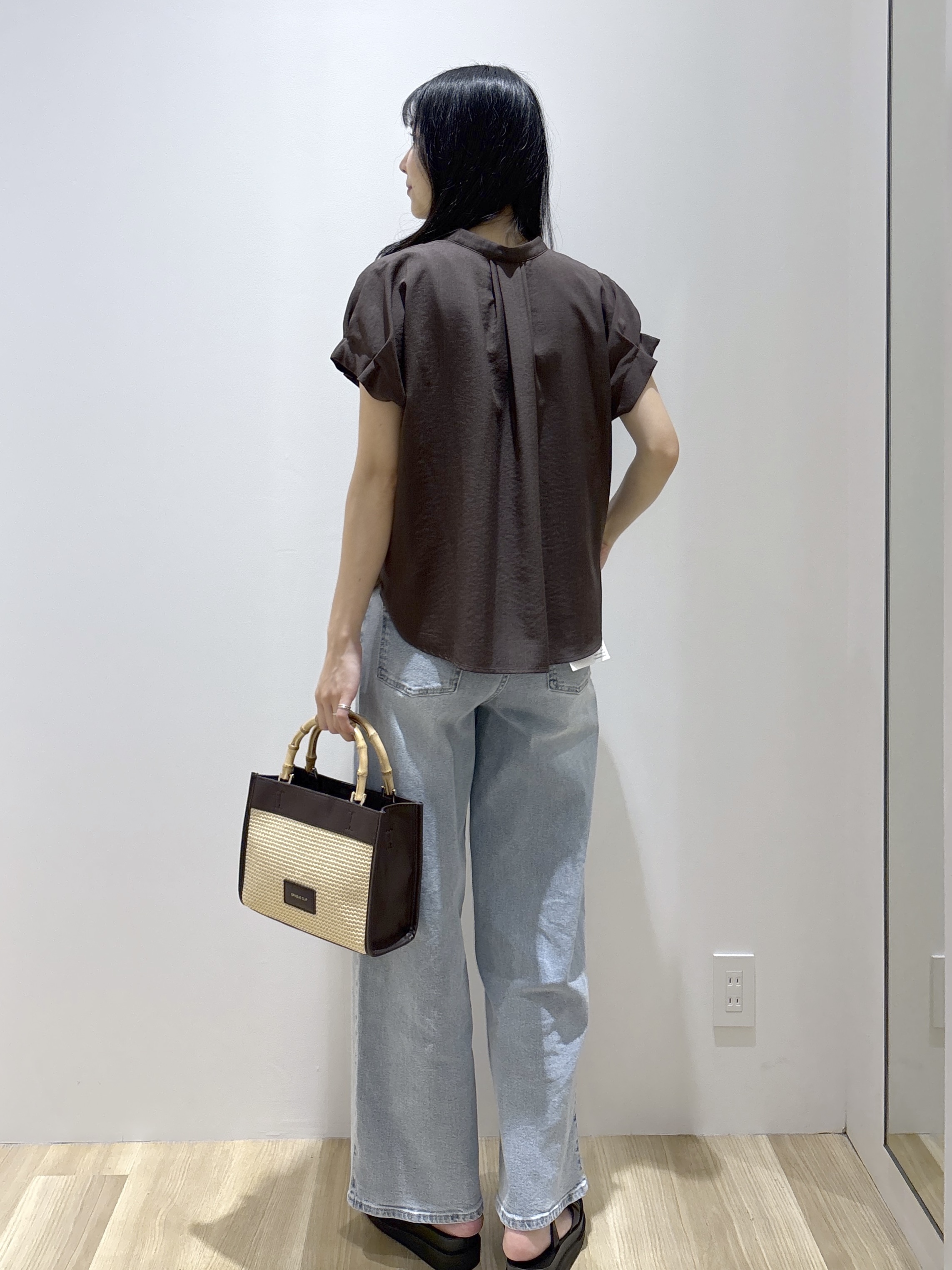 sachikoさんの「OPAQUE.CLIP｜【接触冷感／吸水速乾】タックスキッパーブラウス《防シワ／イージーアイロン／洗濯機OK／9col》」を使ったコーディネート