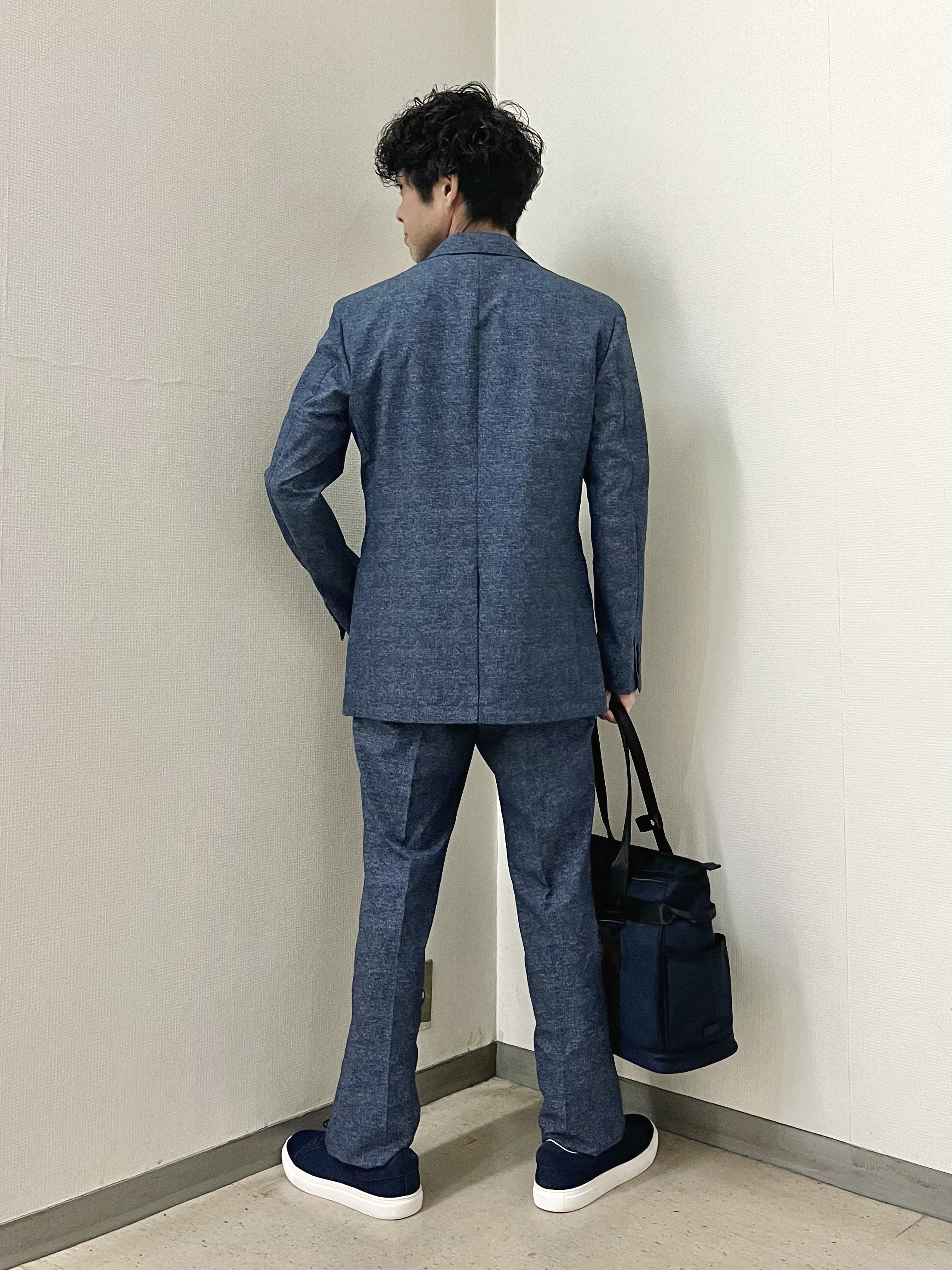 URAさんの「TAKEO KIKUCHI｜【抗菌防臭】COOL DOTS（R）ドビープリント ジャケット」を使ったコーディネート