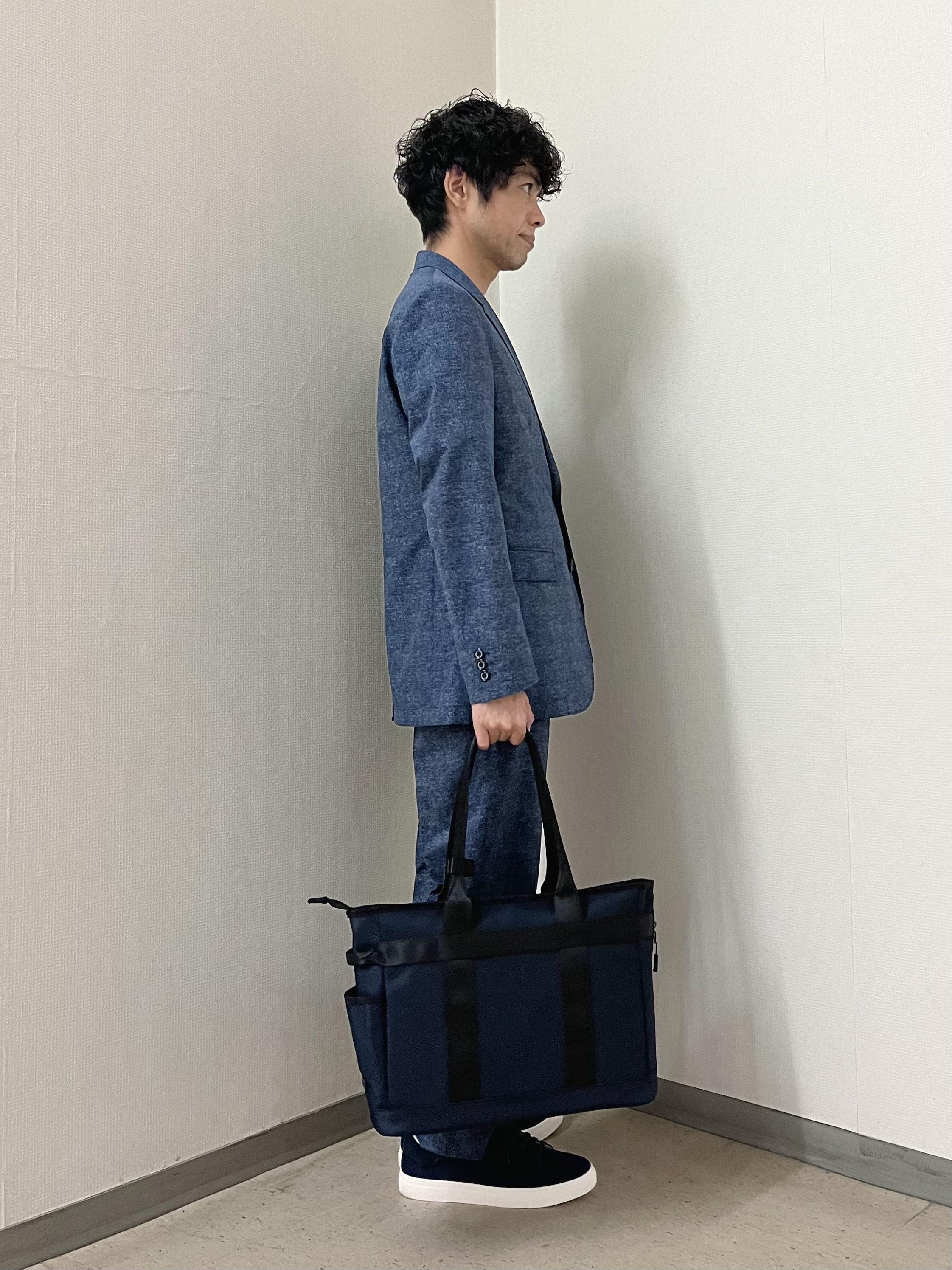 URAさんの「TAKEO KIKUCHI｜【抗菌防臭】COOL DOTS（R）ドビープリント ジャケット」を使ったコーディネート