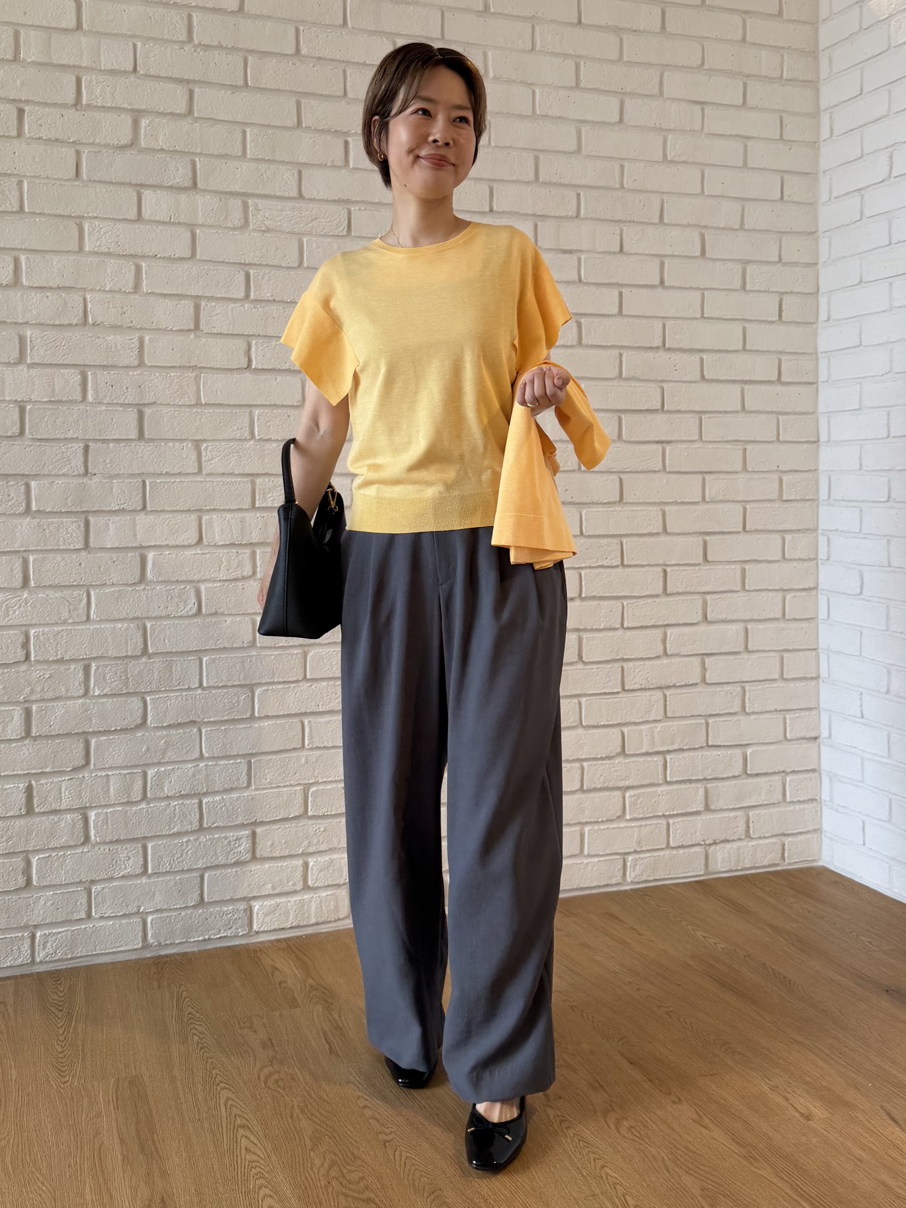 Mariko.Sさんの「OPAQUE.CLIP｜『STORY Web7月掲載』ドライタッチラメニット《UV／洗える／6col》」を使ったコーディネート
