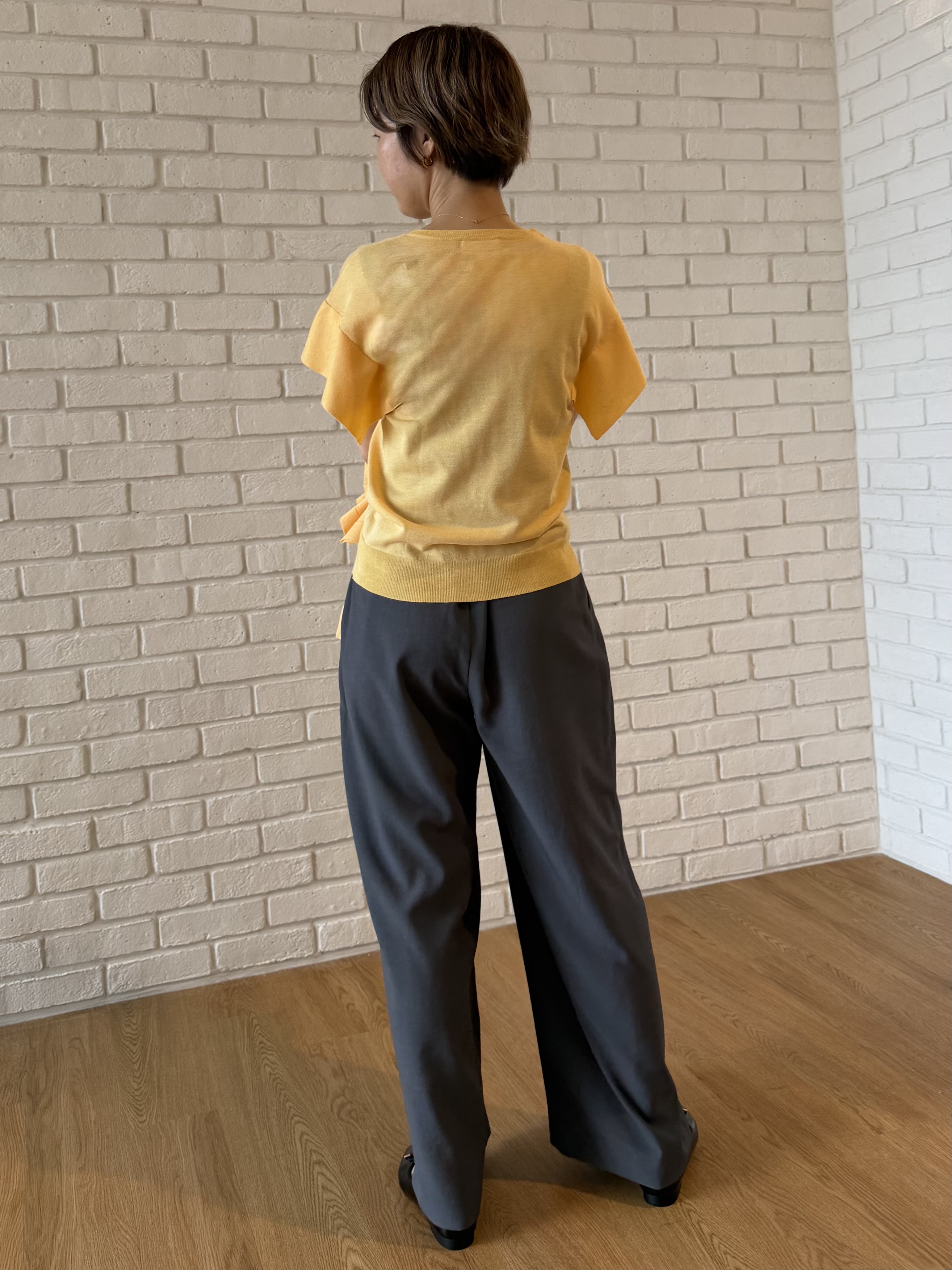 Mariko.Sさんの「OPAQUE.CLIP｜『STORY Web7月掲載』ドライタッチラメニット《UV／洗える／6col》」を使ったコーディネート