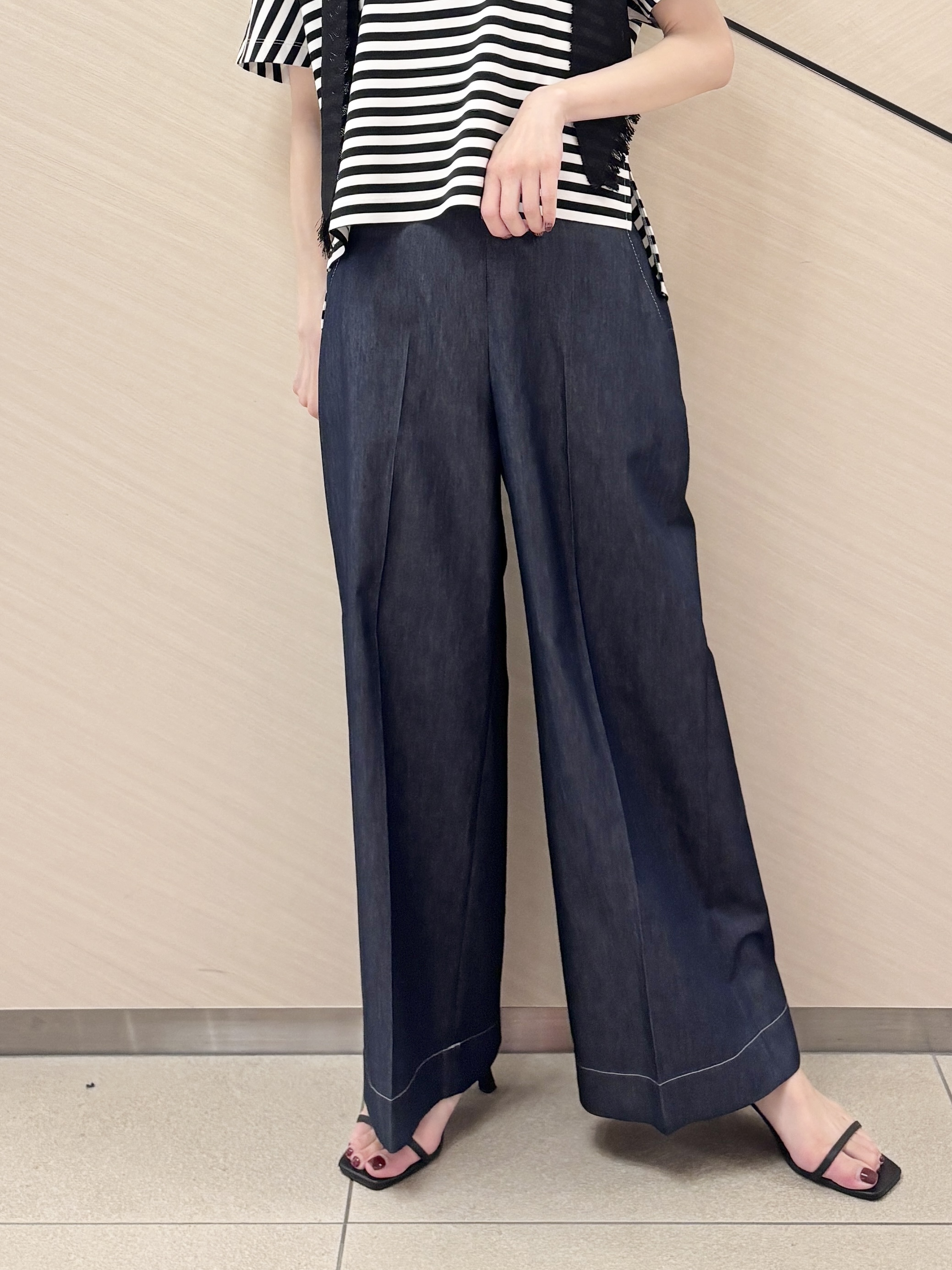 清水夏姫さんの「DRESSTERIOR｜【otonaMUSE5月号掲載】スキニーベルトサンダル」を使ったコーディネート