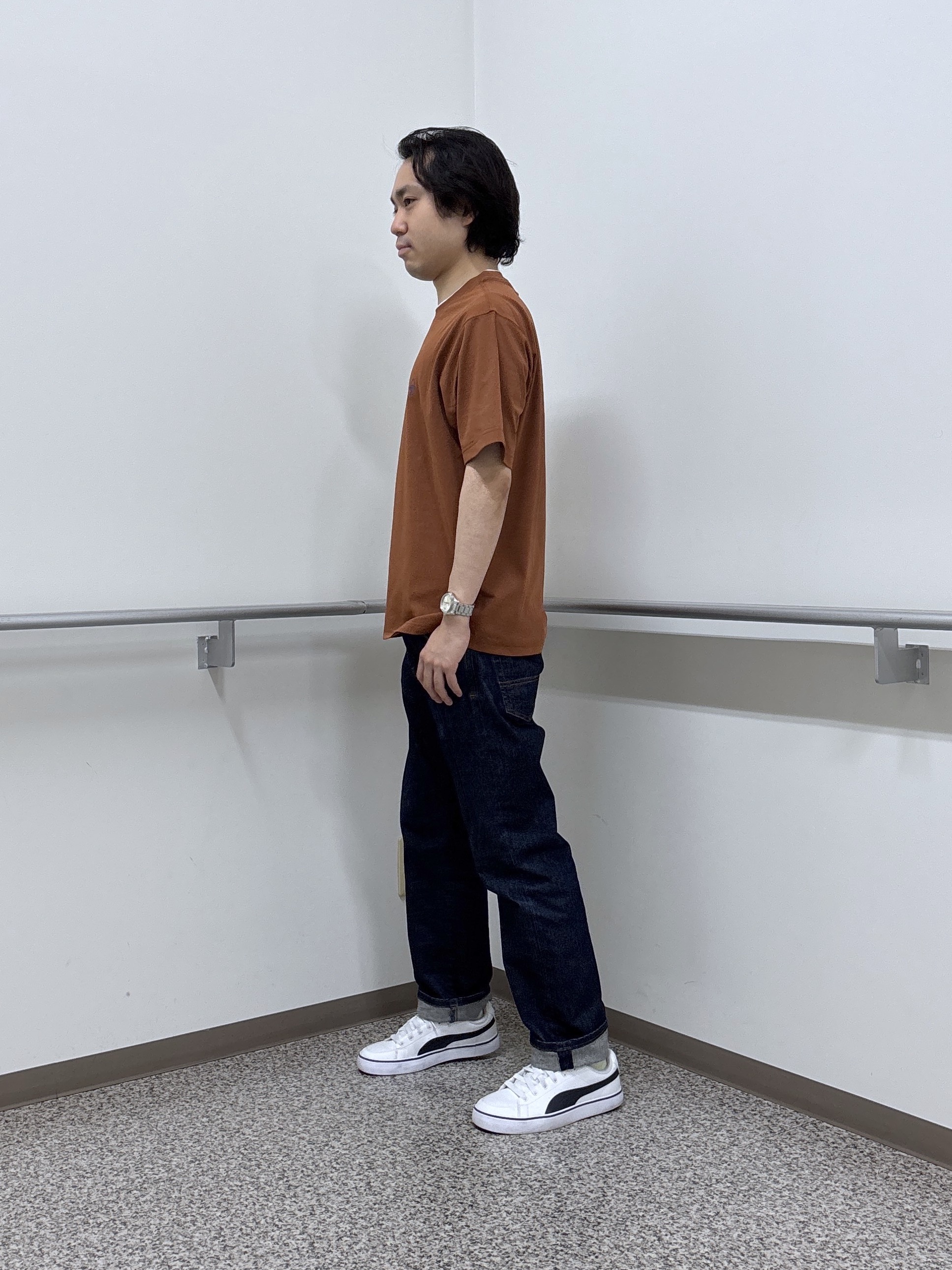 KEIさんの「TAKEO KIKUCHI｜【汗染み軽減/接触冷感】フェイクレイヤード ワンポイント刺繍Ｔシャツ」を使ったコーディネート