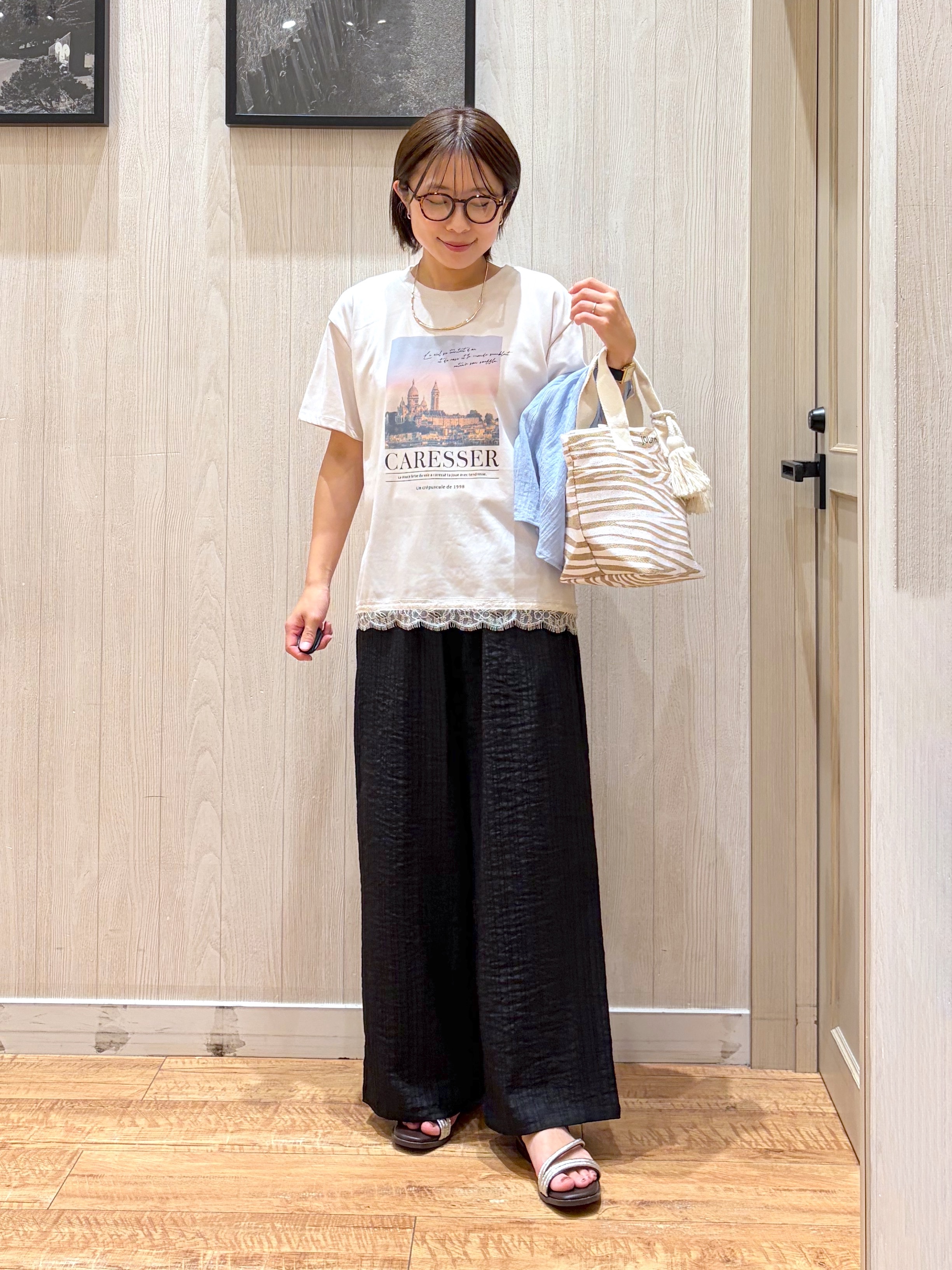 shirayuuuさんの「SHOO･LA･RUE｜【洗濯機可/選べる6色】程よいシアー感が涼し気 ゆったりワッシャードルマンブラウス」を使ったコーディネート