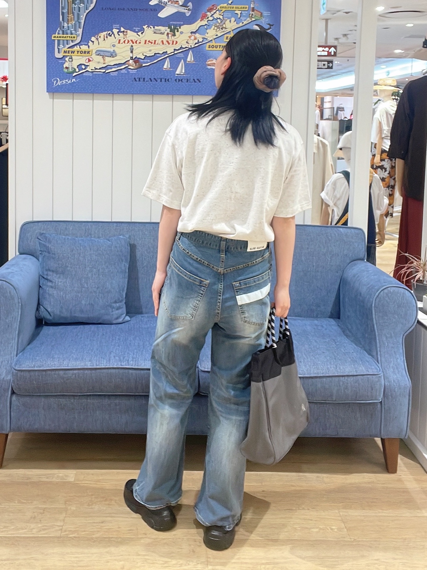 AYAさんの「Dessin｜【秋羽織り/洗える】ドルマンスリーブ 6分袖シアーシャツブルゾン」を使ったコーディネート