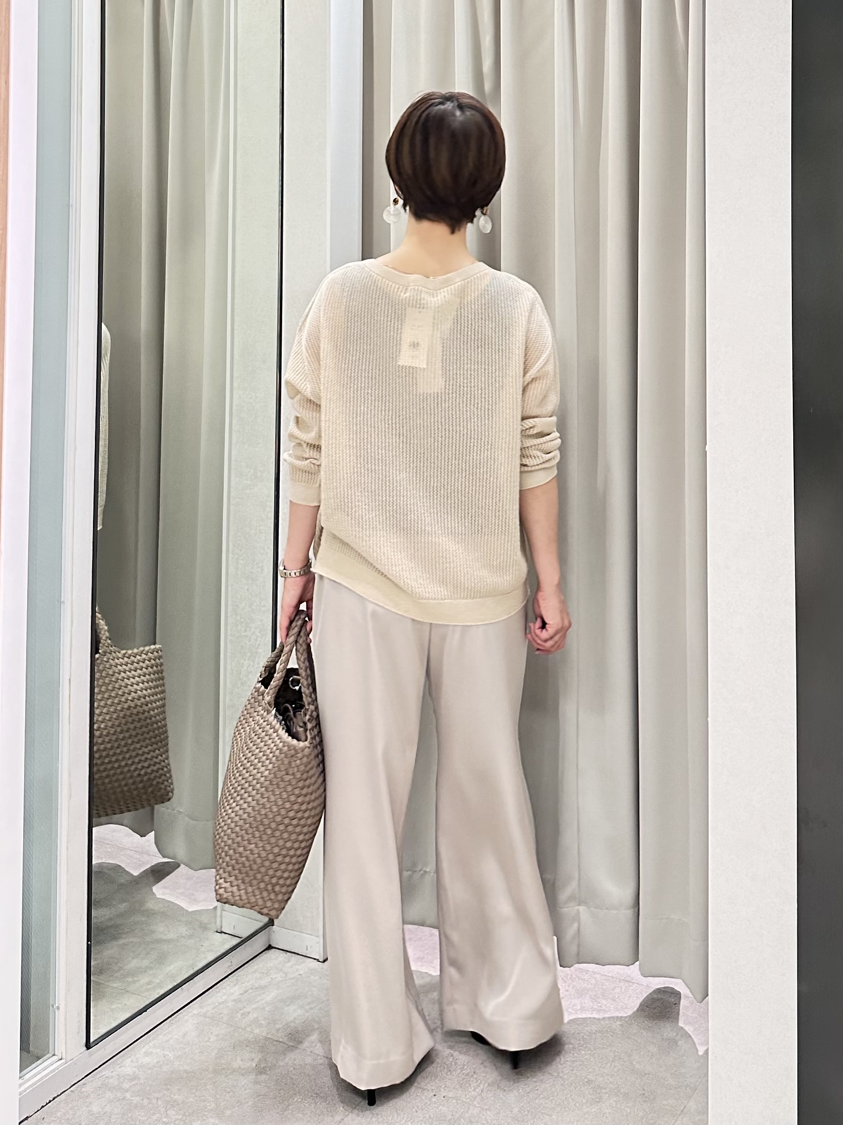 みなこさんの「UNTITLED｜◆シアーメッシュニット」を使ったコーディネート