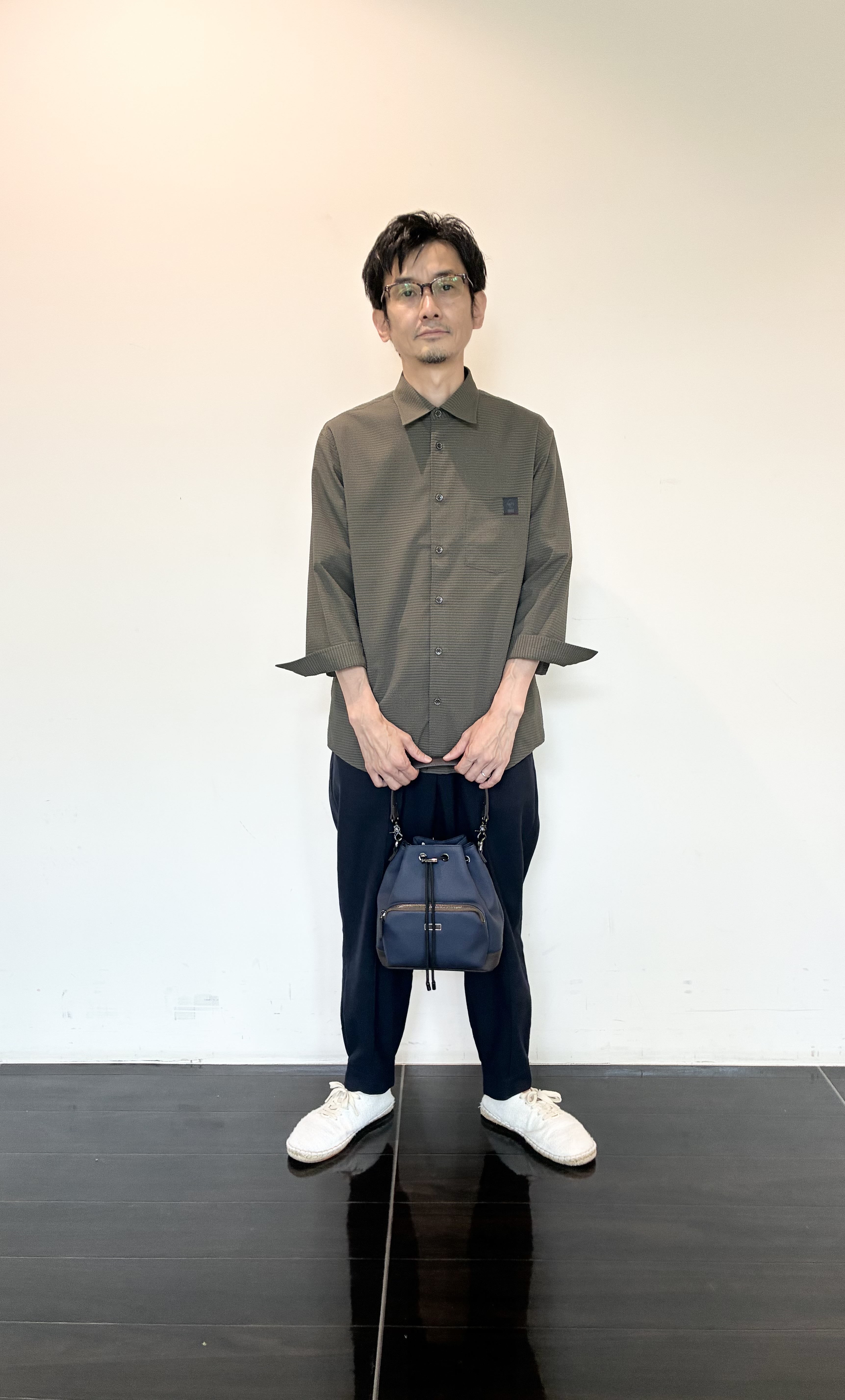 ハセガワさんの「TAKEO KIKUCHI｜【日本製】DotAir（R）サッカー7分袖シャツ」を使ったコーディネート