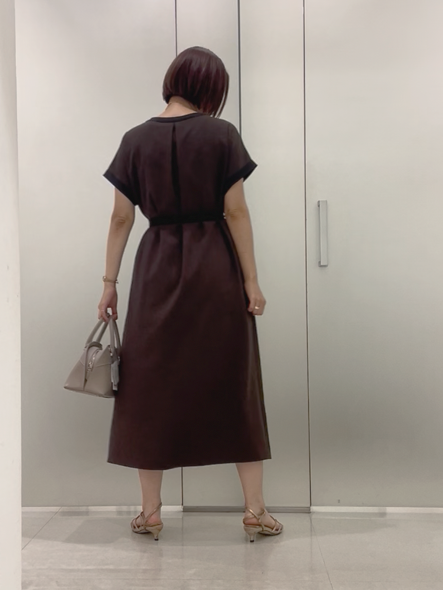まどかさんの「UNTITLED｜【接触冷感/UVカット/イージーケア】配色ラインワンピース」を使ったコーディネート