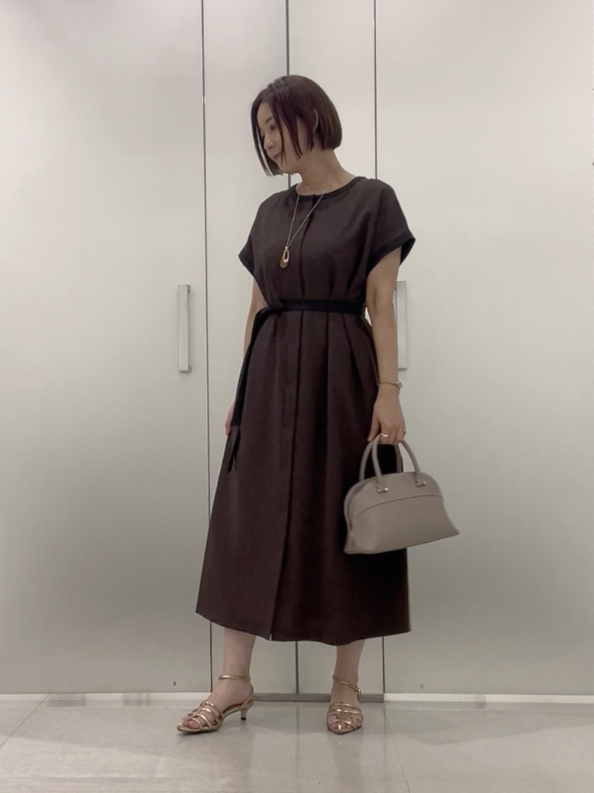 まどかさんの「UNTITLED｜【接触冷感/UVカット/イージーケア】配色ラインワンピース」を使ったコーディネート