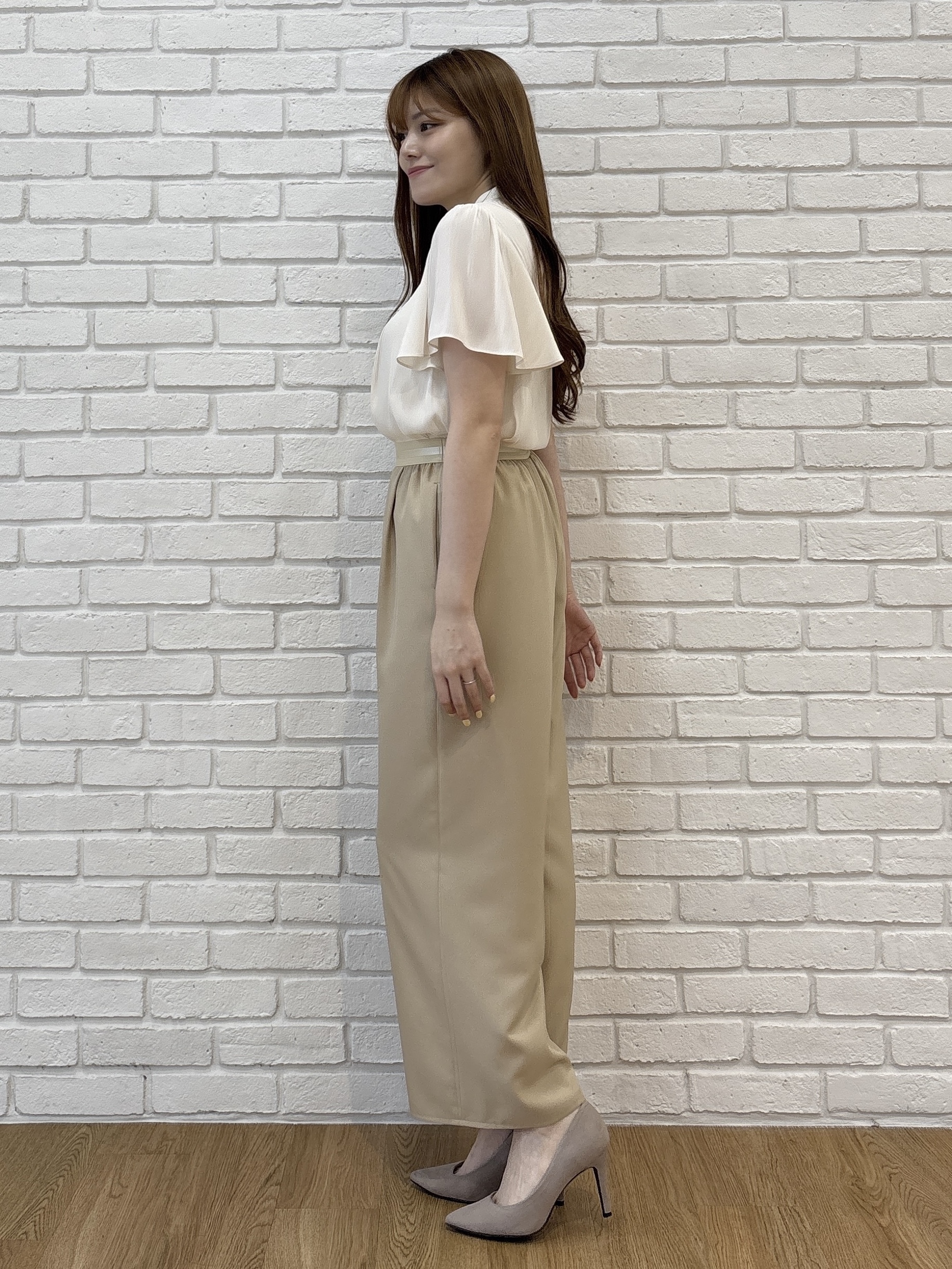 sayaさんの「COUP DE CHANCE｜【手洗い可／日本製】フロント ドレープブラウス」を使ったコーディネート