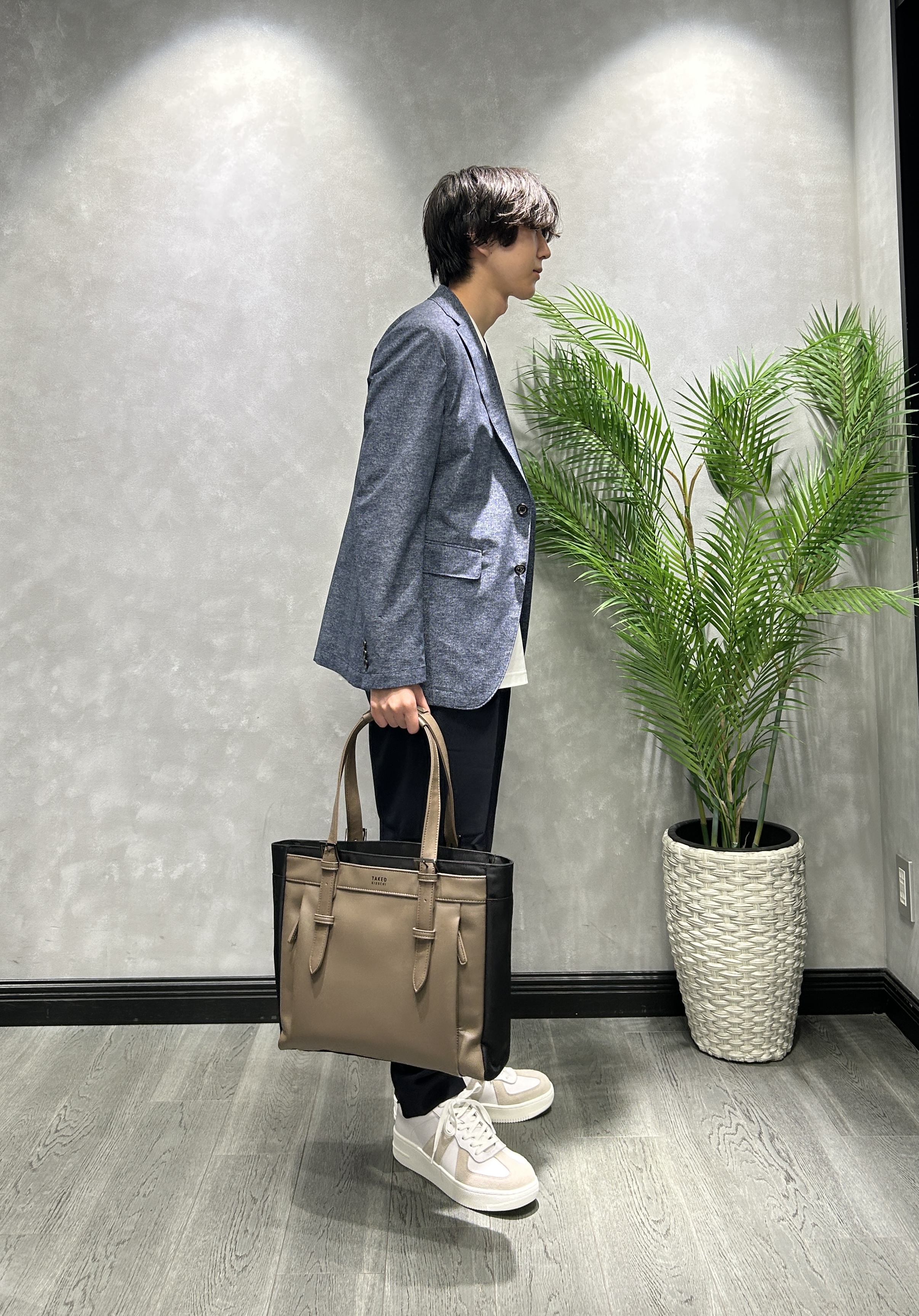 ruiさんの「TAKEO KIKUCHI｜【抗菌防臭】COOL DOTS（R）ドビープリント ジャケット」を使ったコーディネート