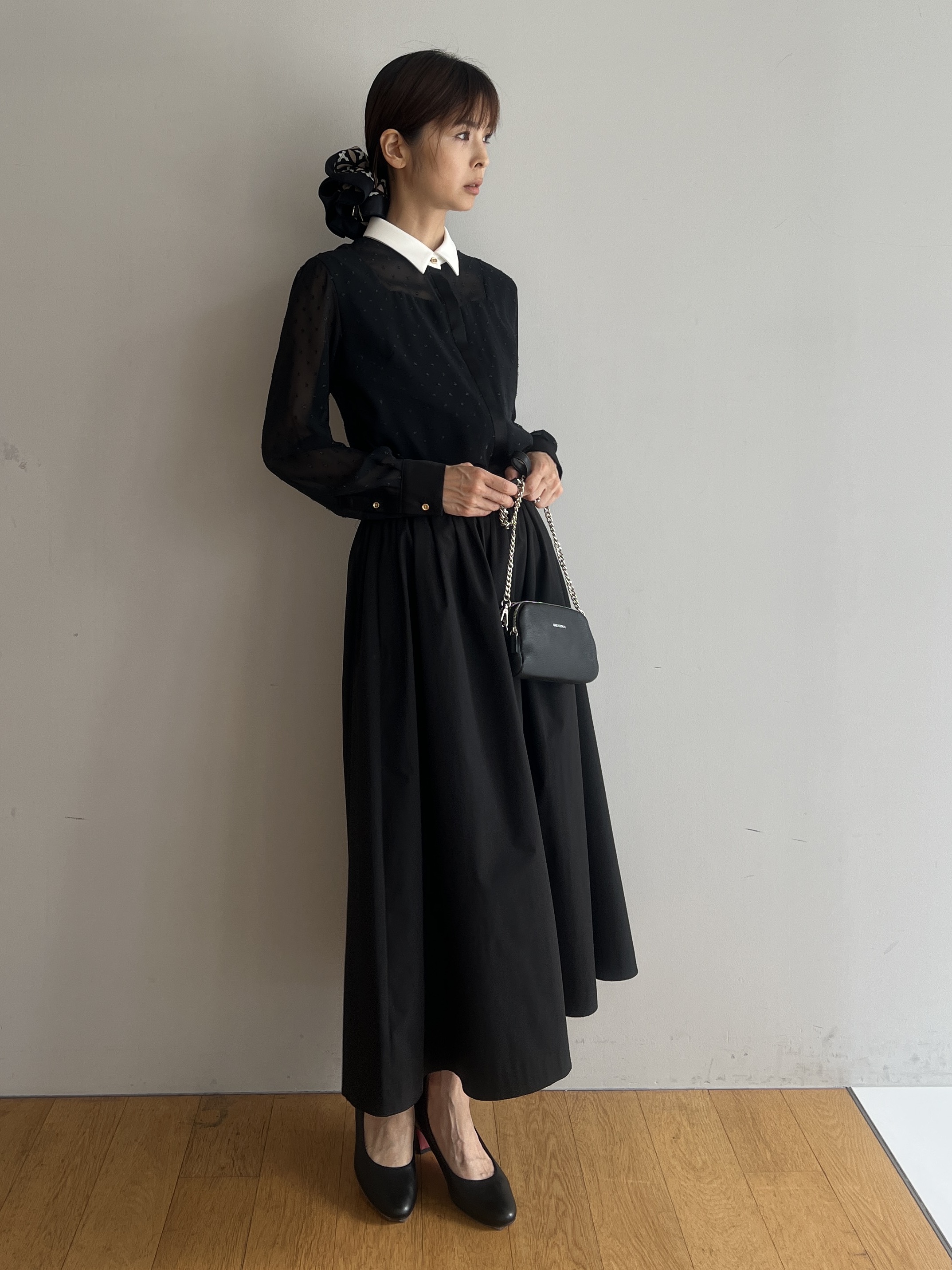 misaさんの「DRESSTERIOR｜【STORY11月号掲載】アーチフィットレザーパンプス」を使ったコーディネート